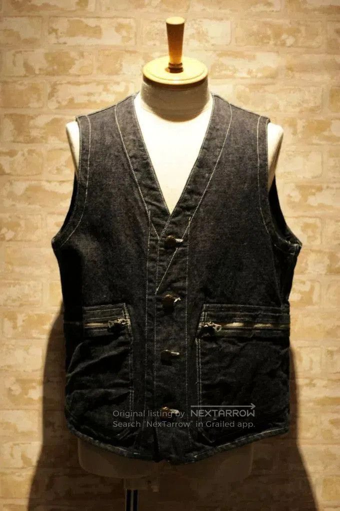 Freewheelers denim vest with large back pocket. Size US M / EU 48-50 / 2 - 1 Thumbnail