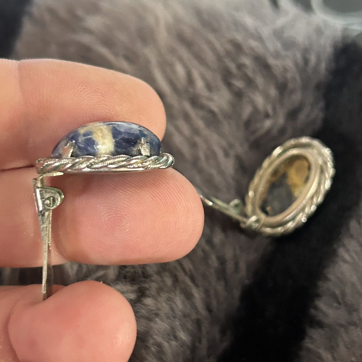 Vintage Vintage 70s sodalite cabochon rope edge clip on earrings Size ONE SIZE - 5 Thumbnail