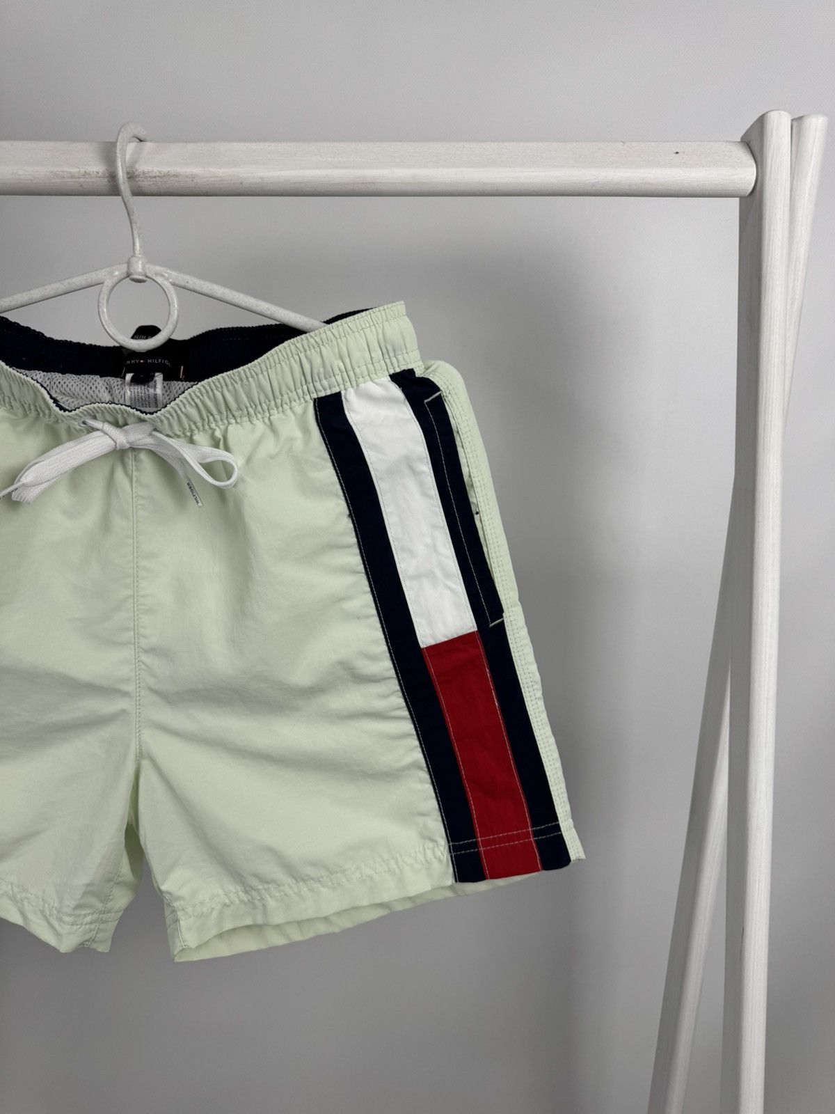 Tommy Hilfiger Tommy Jeans Heritage Shorts Size US 30 / EU 46 - 2 Thumbnail