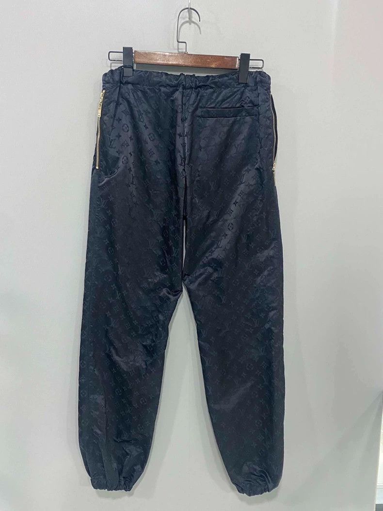 Louis Vuitton Louis Vuitton Monogram Logo Jogger Pants-2505 Size US 34 / EU 50 - 2 Thumbnail