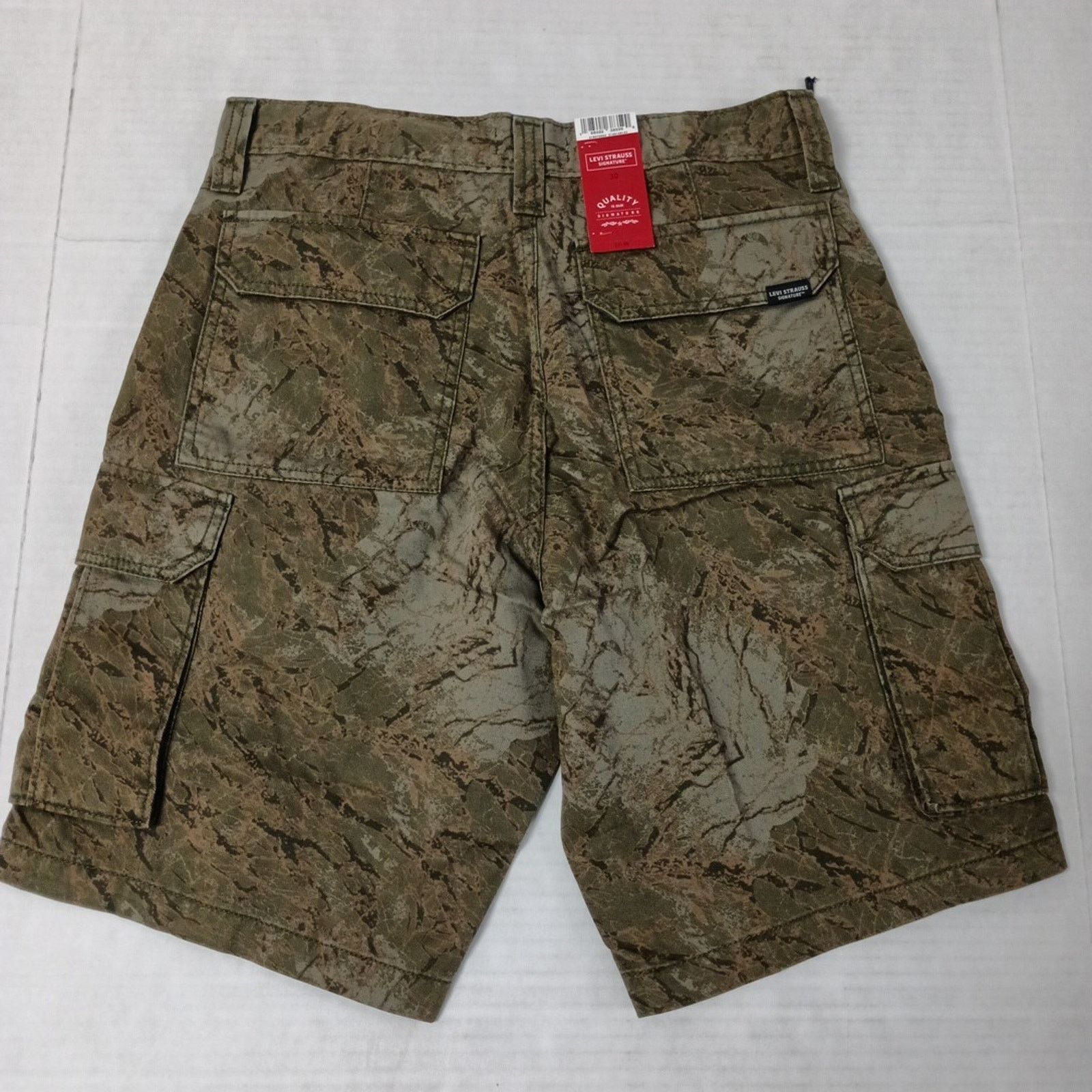 Levi's Levi Strauss Cargo Shorts Mens Size 30 Green Camo 10" Inseam Size US 30 / EU 46 - 5 Thumbnail