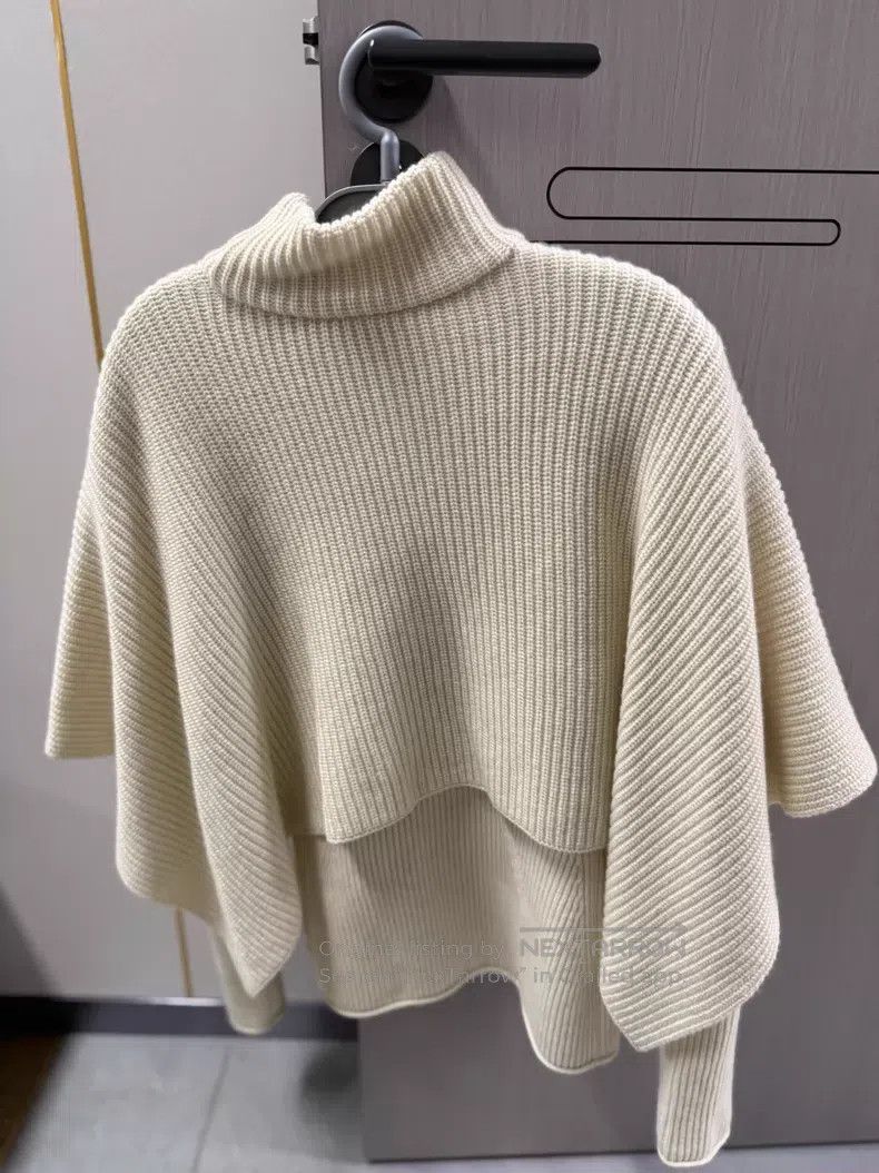 Hermes Hermes Fake Two-Piece Cloak Knit Sweater - Cashmere Size XS / US 0-2 / IT 36-38 - 2 Thumbnail