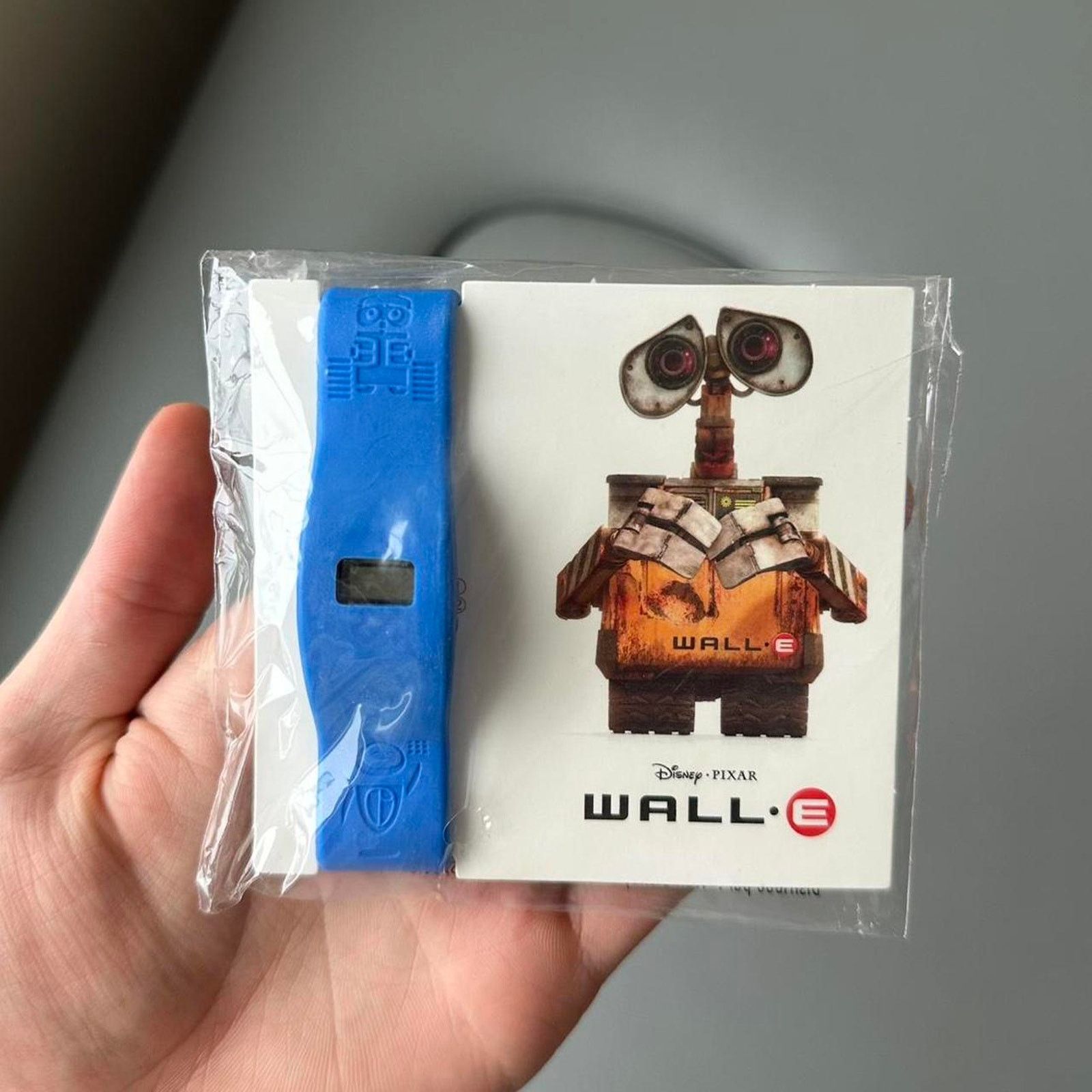 Disney × Vintage 2008 Disney Pixar Wall E Robot Rubber Watch Movie Promo Size ONE SIZE - 1 Thumbnail