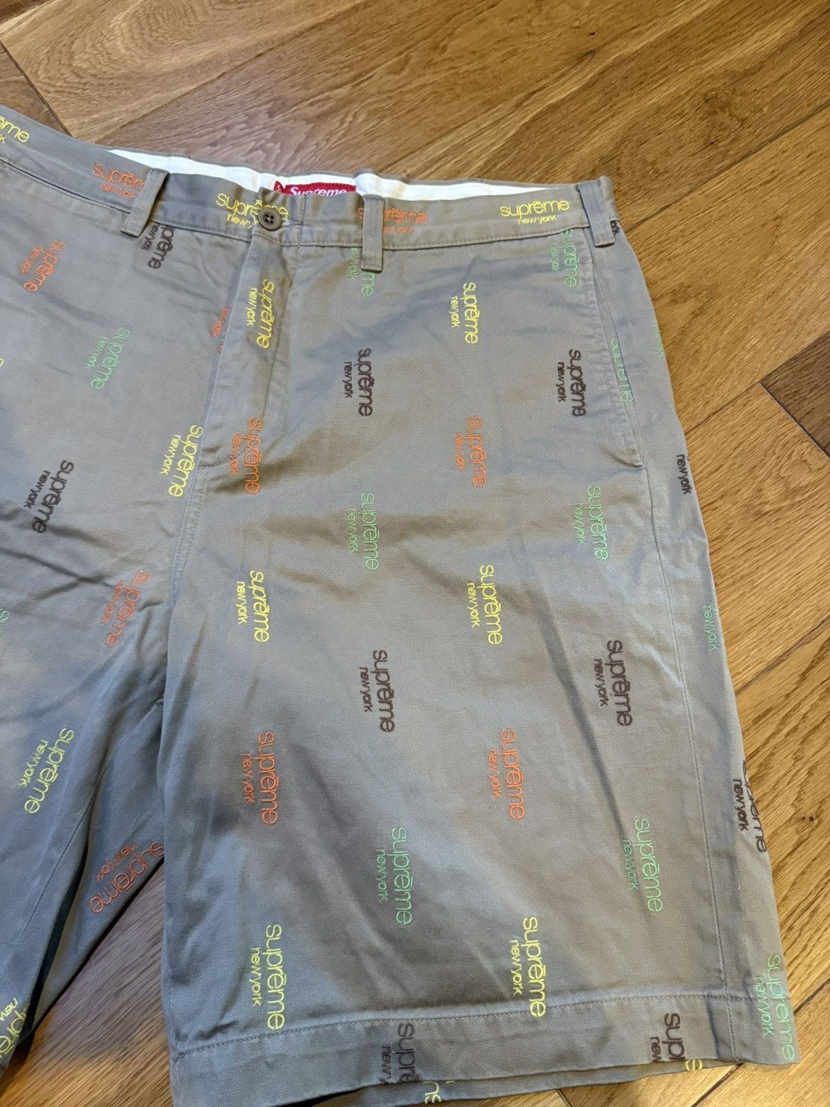 Supreme Supreme Classic Logo Chino Short SS23 Beige Size US 36 / EU 52 - 2 Thumbnail