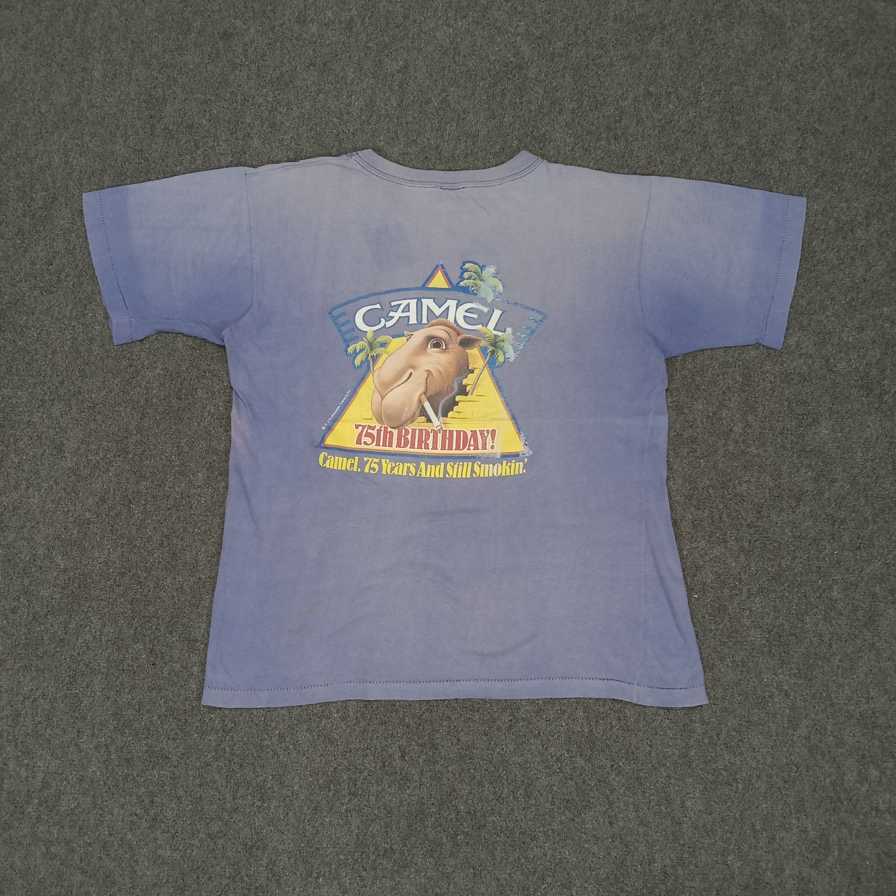 Camel × Vintage 90's CAMEL 75 Years And Still Smokin Tshirt Size US L / EU 52-54 / 3 - 1 Thumbnail