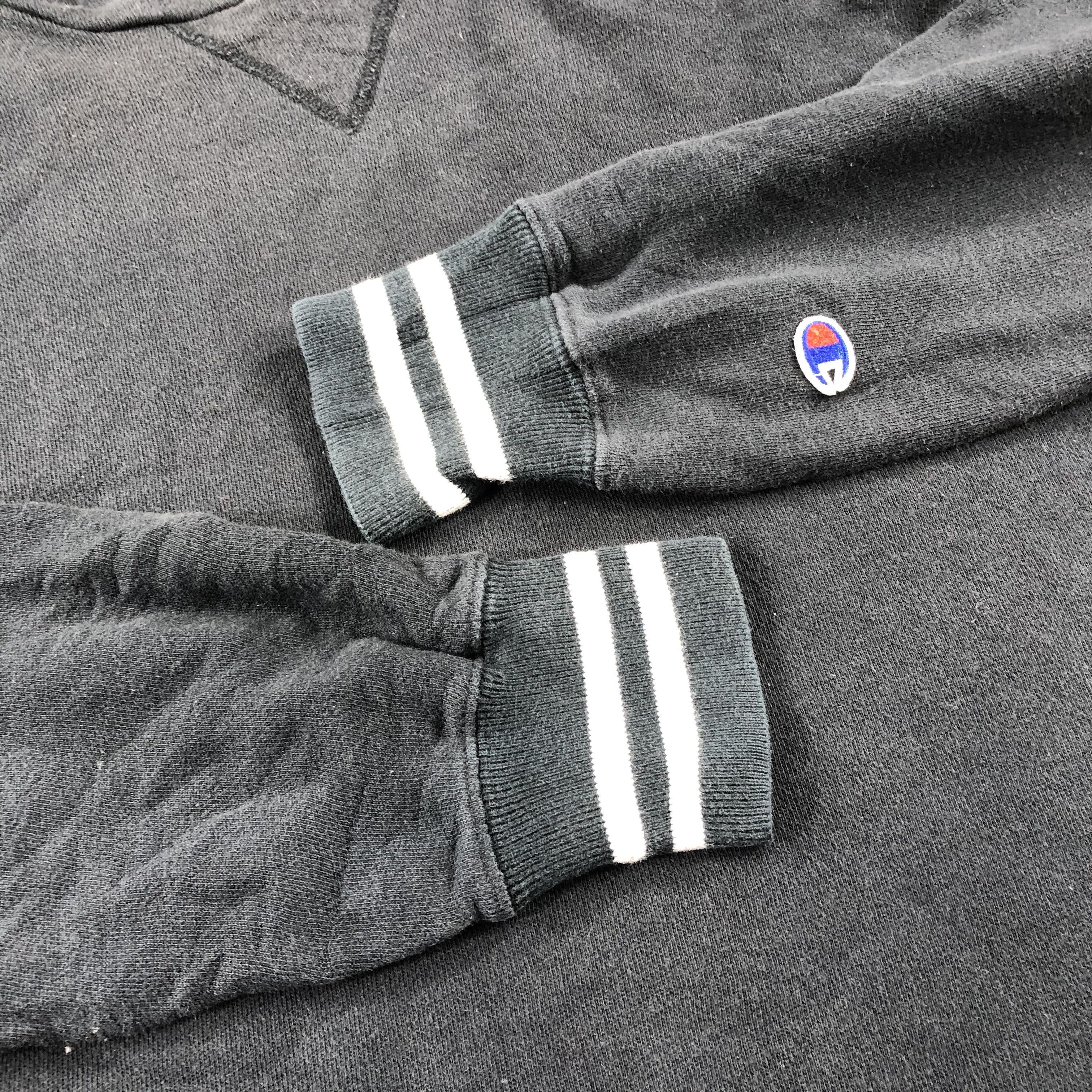 Champion 90s Champion Embroidered Hoodie Sweatshirt F175 Size US S / EU 44-46 / 1 - 4 Thumbnail