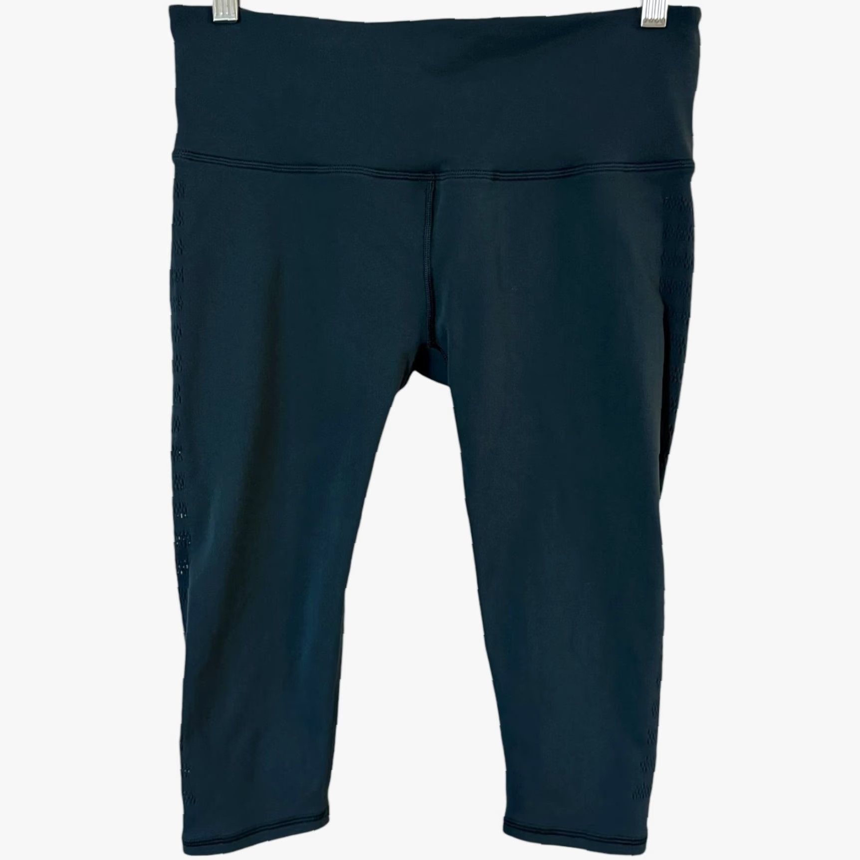 Lululemon Lululemon Capri Crop Leggings Women's 10 Blue Yoga Athletic Activewear Size 32" / US 10 / IT 46 - 2 Thumbnail