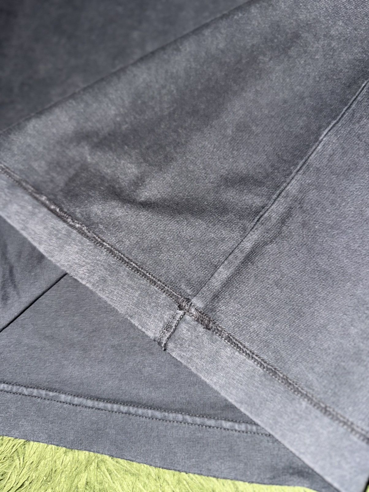 1017 ALYX 9SM [L] 1017 ALYX 9SM Washed Double Sleeve Longsleeve Size US L / EU 52-54 / 3 - 11 Thumbnail