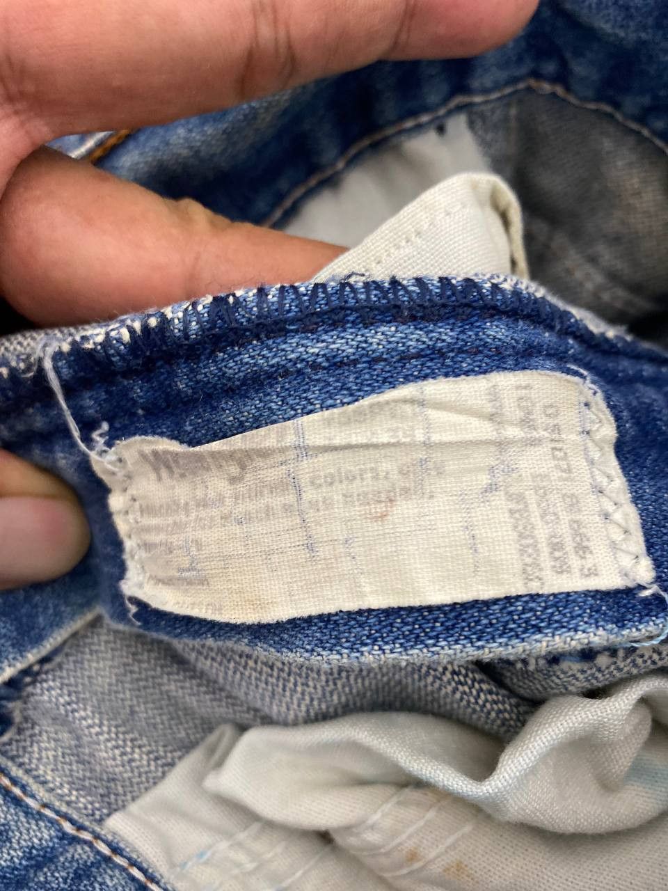 Wrangler vintage wrangler slightly distressed denim nice design Size US 34 / EU 50 - 14 Thumbnail