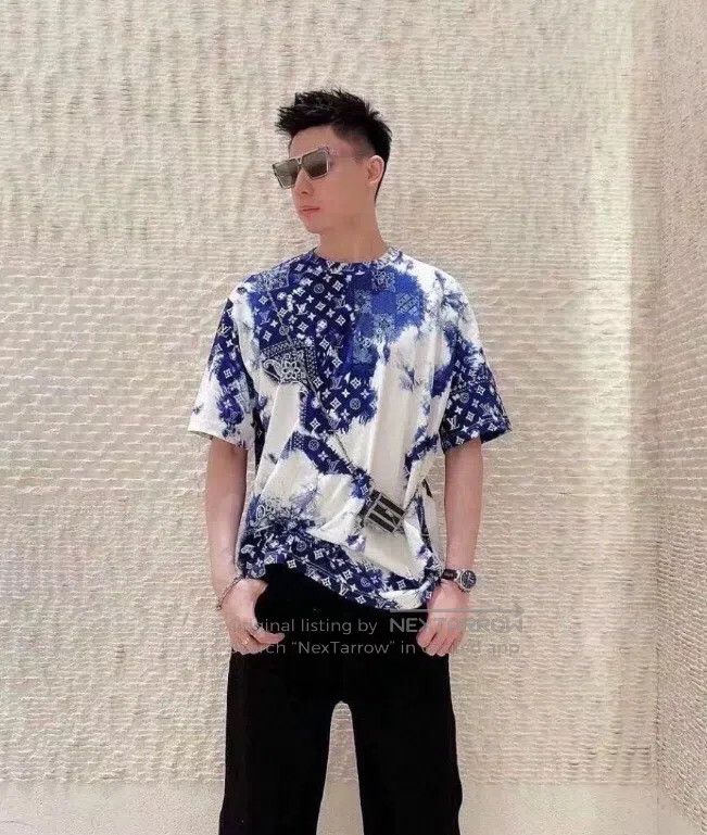 Louis Vuitton Louis Vuitton Blue logo cashew print full print tie-dyed c Size US S / EU 44-46 / 1 - 8 Thumbnail