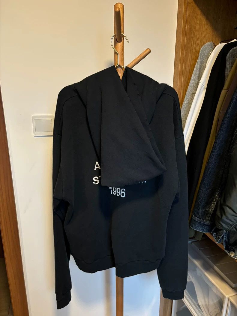 Acne Studios acne studiosSolid color letter hoodie 2503-Nextarrow Size US S / EU 44-46 / 1 - 3 Thumbnail