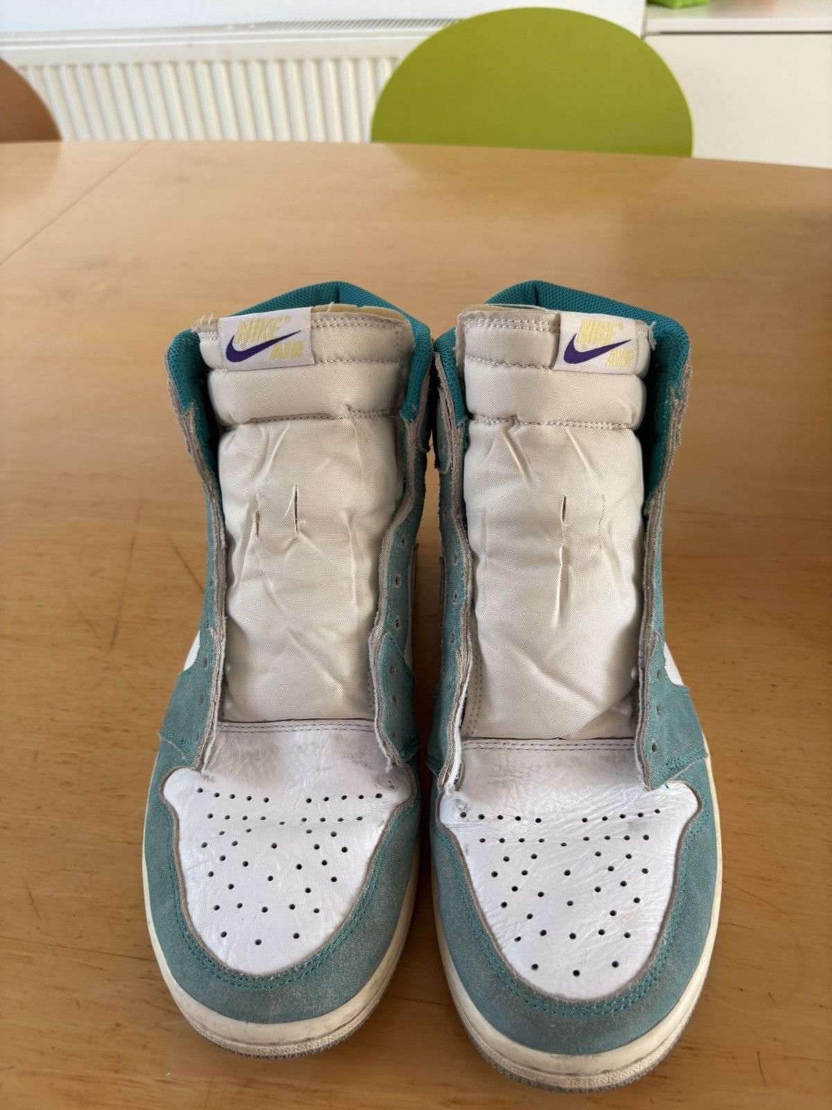 Nike Nike Air Jordan 1 High OG Turbo Green Size US 11 / EU 44 - 2 Thumbnail