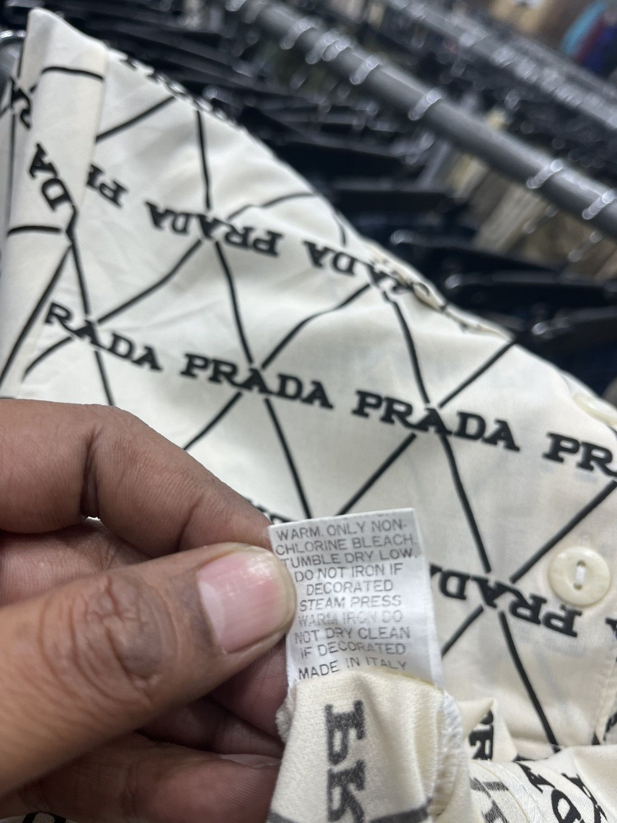 Prada USED VINTAGE PRADA WOMEN'S POLO SHIRT GOOD Size S / US 4 / IT 40 - 7 Thumbnail