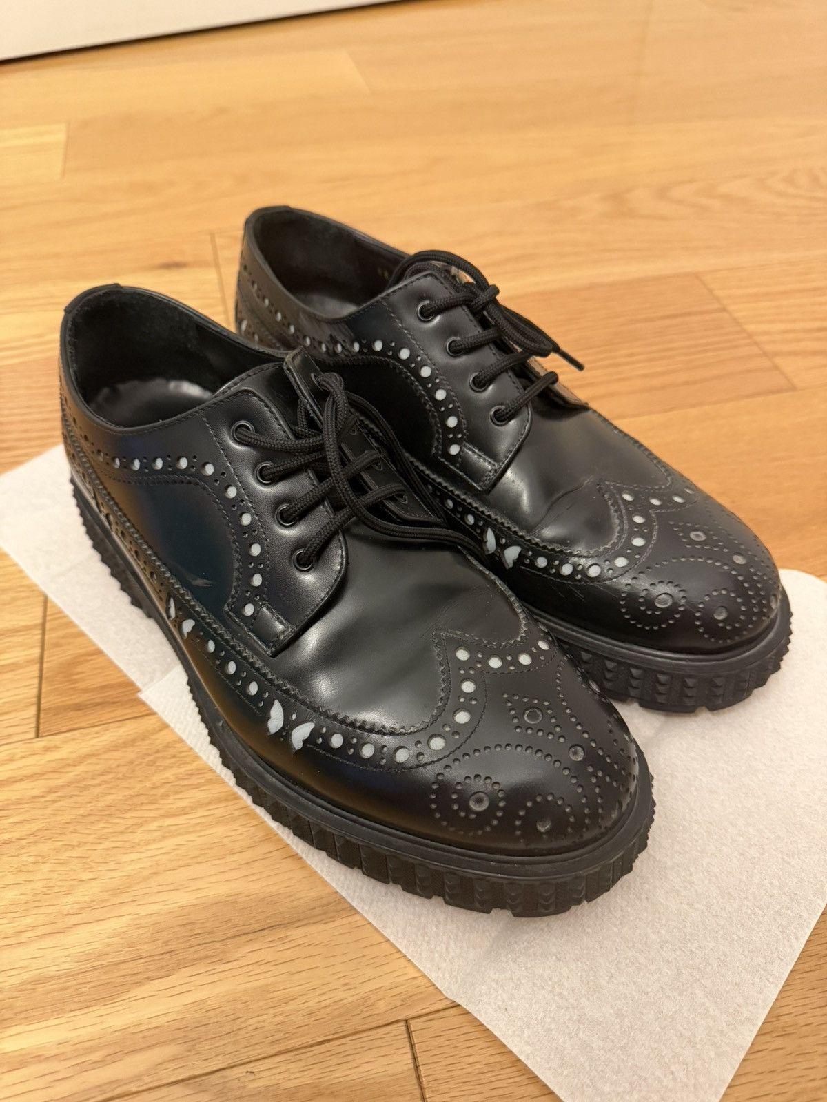 Valentino Valentino Butterfly Brogues size 41 Size US 8 / EU 41 - 1 Thumbnail