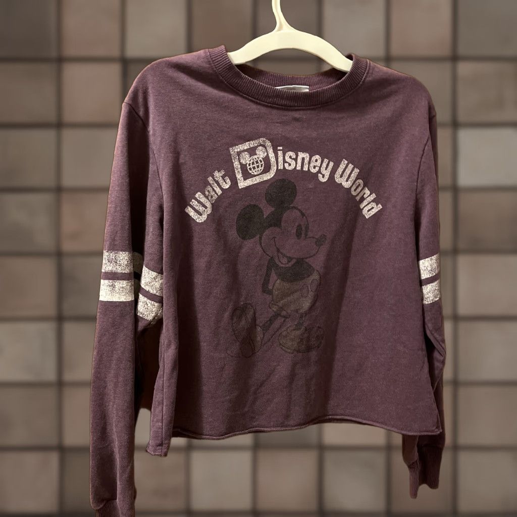 Disney Disney Womens XS Parks Long Sleeve Solid Purple Mickey Mouse Sweatshirt Disney Size XS / US 0-2 / IT 36-38 - 1 Thumbnail