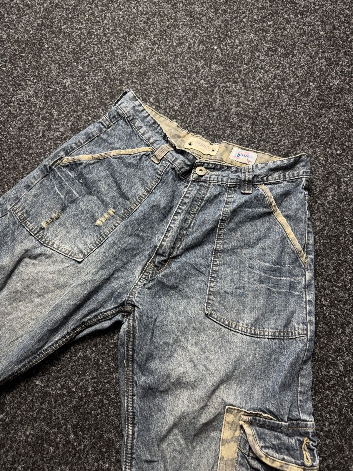 Japanese Brand Vintage 00s Denim Cargo Jeans Y2K Distressed Workwear Baggy Size US 31 - 8 Thumbnail