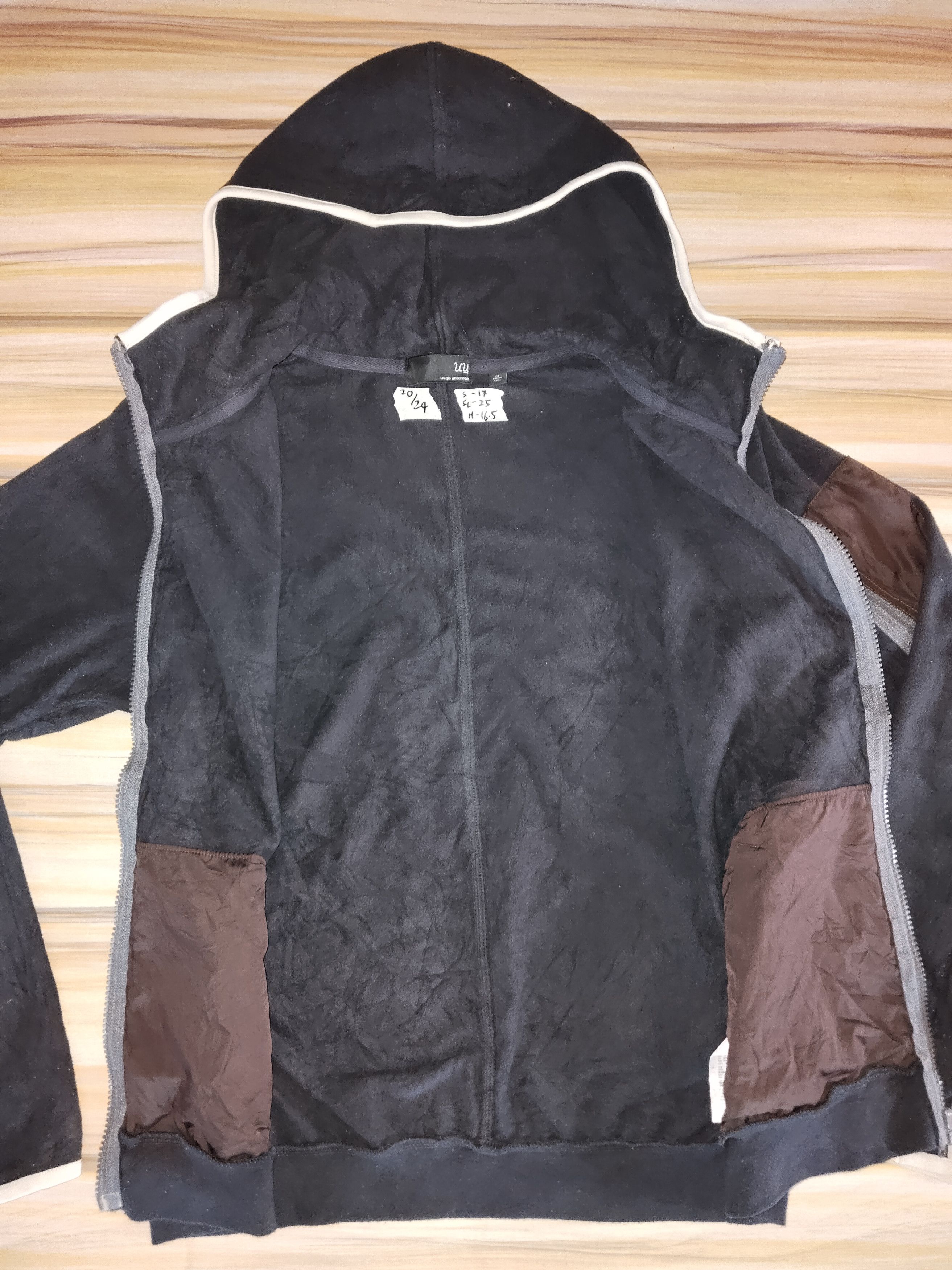 Uniqlo UNIQLO UNDERCOVER Fleece Hoodies Size US L / EU 52-54 / 3 - 2 Thumbnail