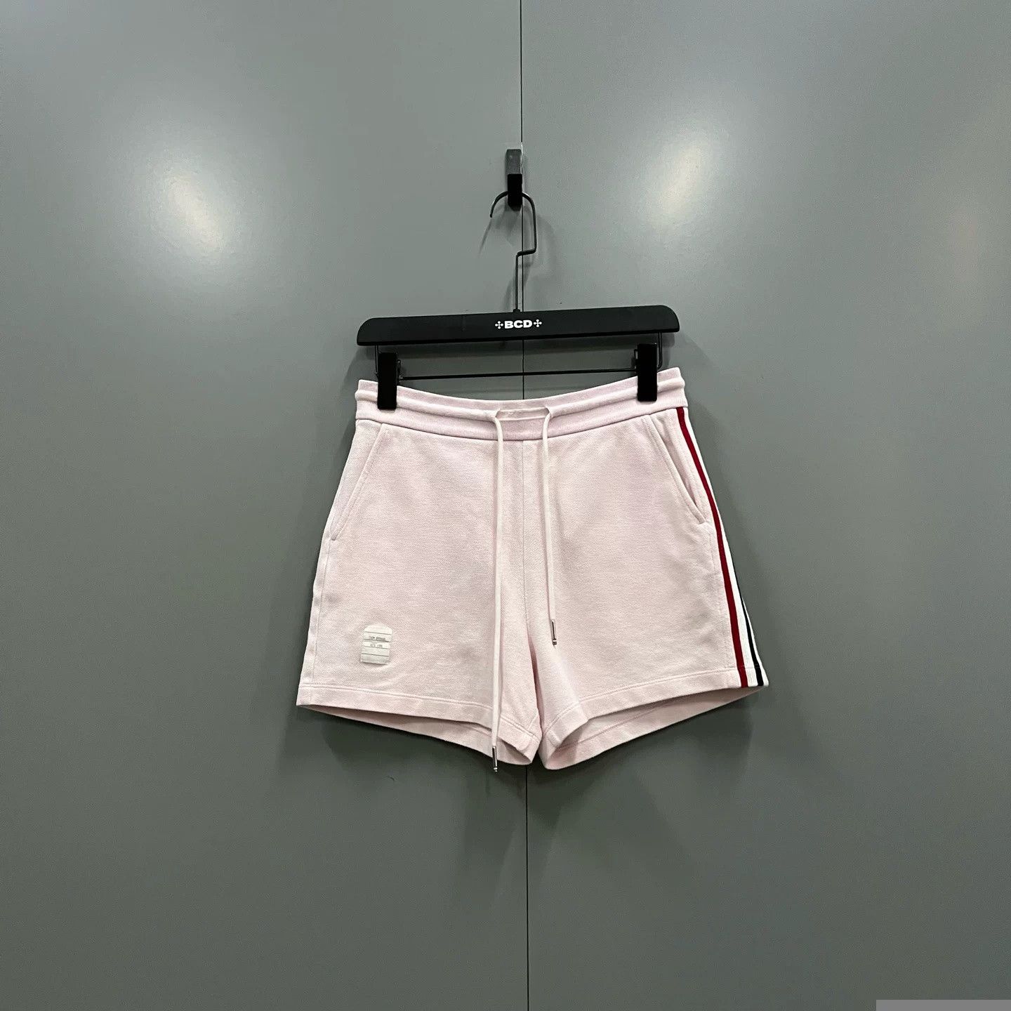 Thom Browne Thom Browne TB Side Stripe Drawstring Shorts Size US 38 / EU 54 - 1 Thumbnail