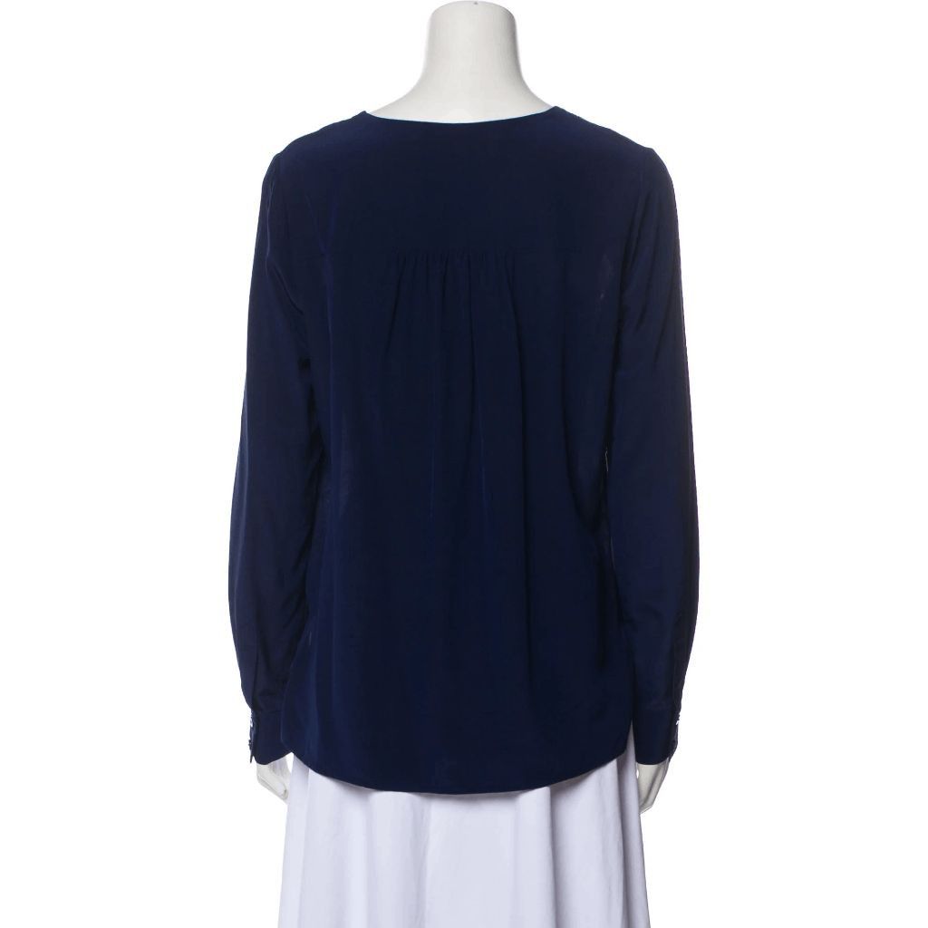 Diane von Furstenberg Diane von Furstenberg Blue Silk Printed Long Sleeve Blouse W Size M / US 6-8 / IT 42-44 - 2 Thumbnail