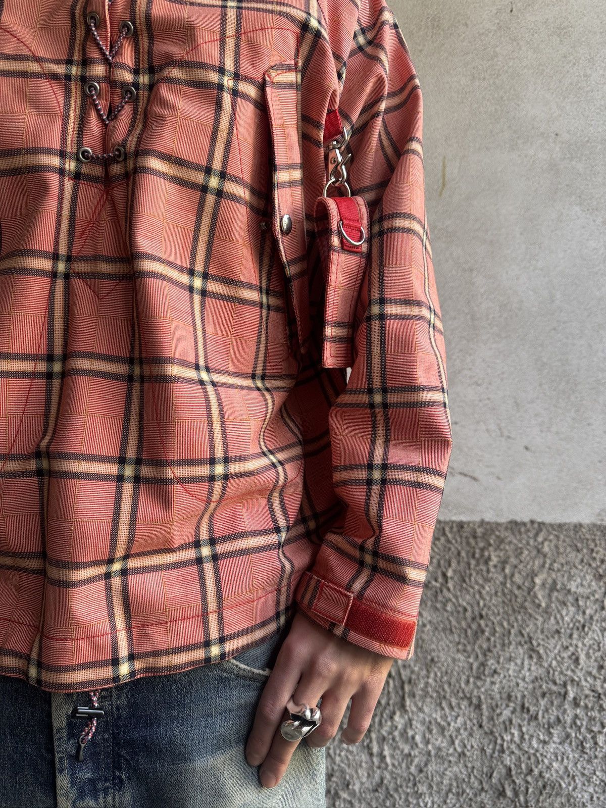 Junya Watanabe Junya Watanabe Man Pink Tartan Gore-Tex Bondage Smock Size US M / EU 48-50 / 2 - 7 Thumbnail