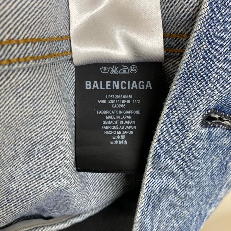 Balenciaga Balenciaga size 34 Back monogrammed denim jacket Size US XS / EU 42 / 0 - 4 Thumbnail