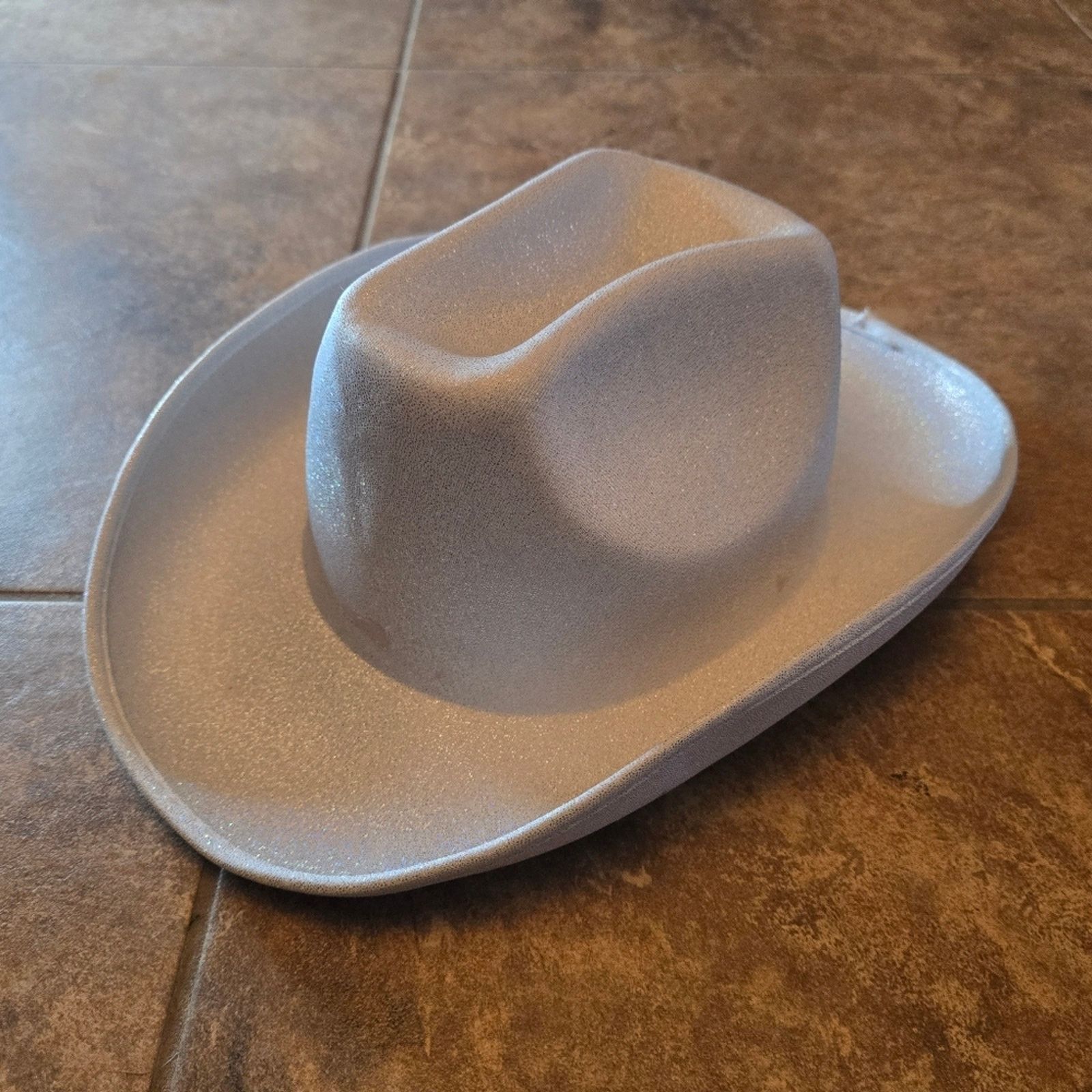 Other White Glitter | WARNER BROS | Barbie Cowgirl Hat Size ONE SIZE - 1 Thumbnail