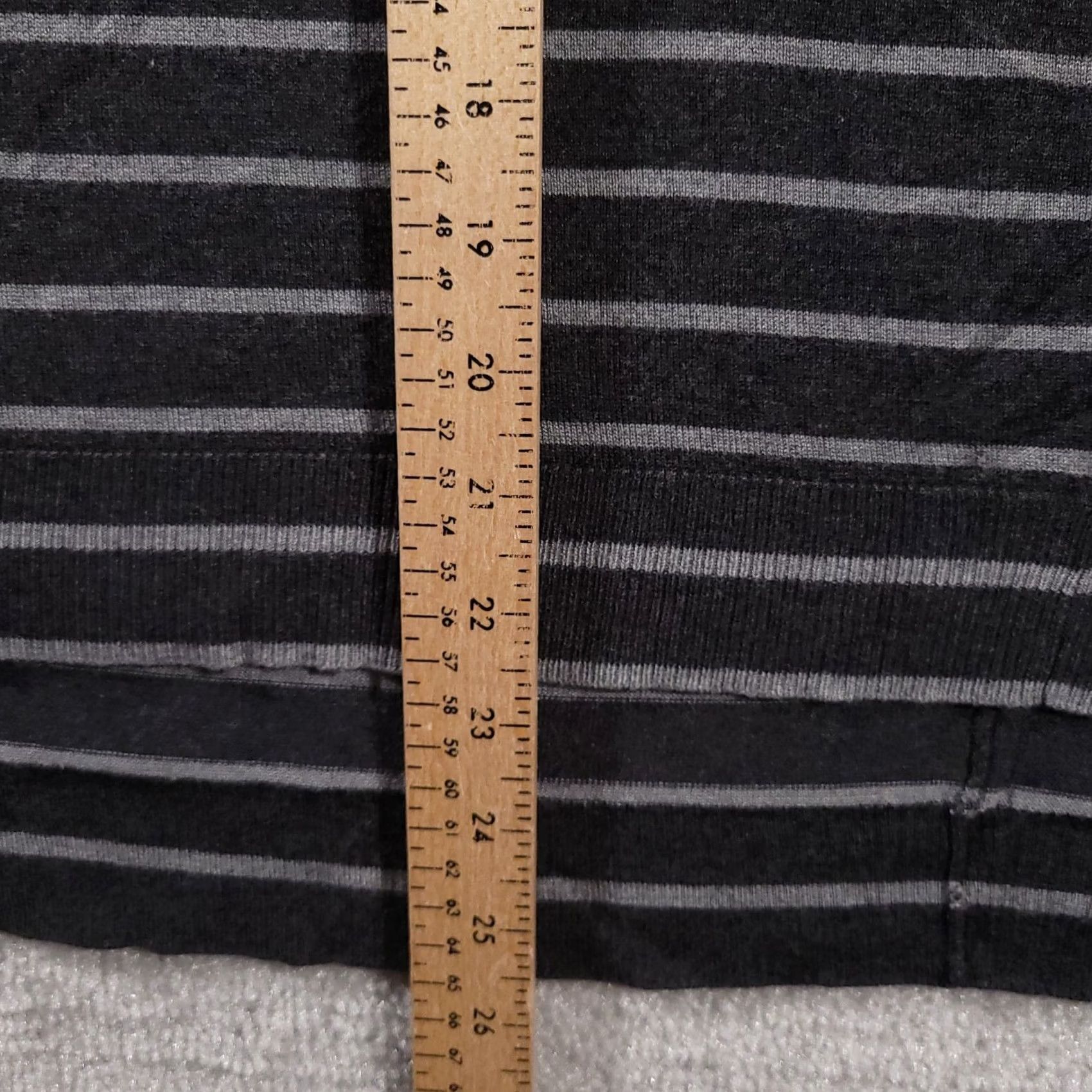Vintage The Limited Women's XS Gray Striped Rayon Long Sleeve Pullover Size XS / US 0-2 / IT 36-38 - 6 Thumbnail