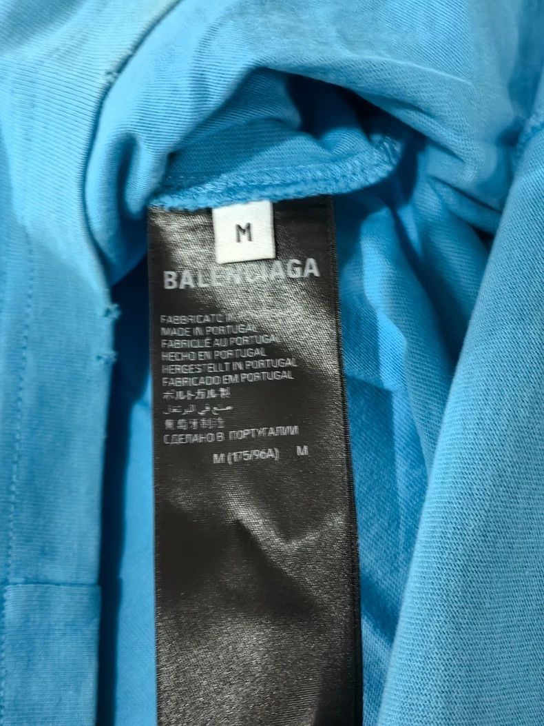 Balenciaga Balenciaga ss23 blue wave ice crack Coca-Cola logo short s Size US M / EU 48-50 / 2 - 4 Thumbnail