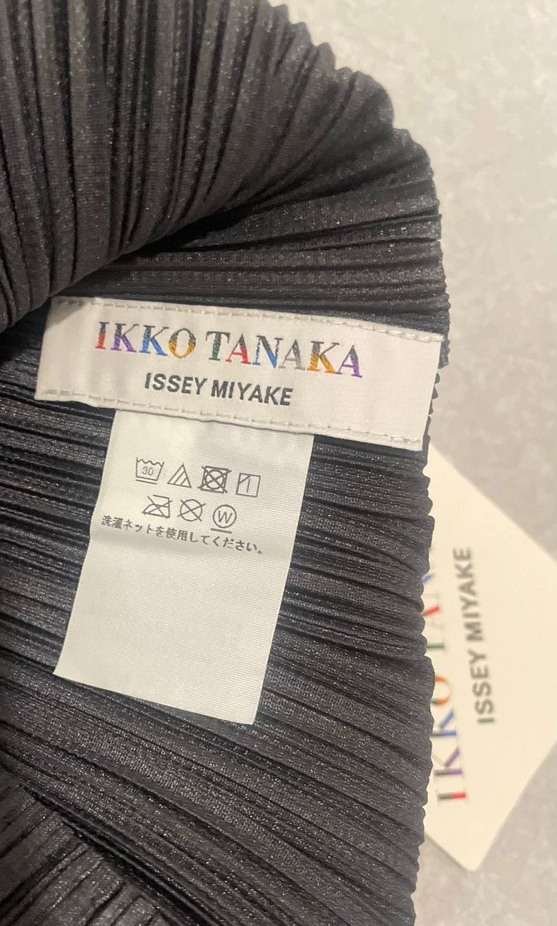 Issey Miyake Issey Miyake Carbon black short-sleeved shirt Size L / US 10 / IT 46 - 2 Thumbnail