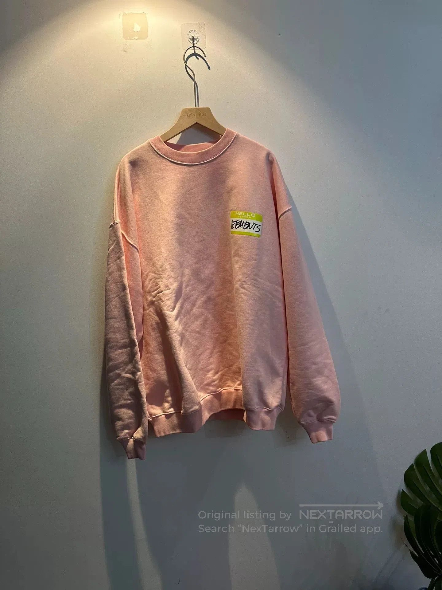 Vetements Vetements Logo Pink Sweatshirt. Size US XS / EU 42 / 0 - 1 Thumbnail