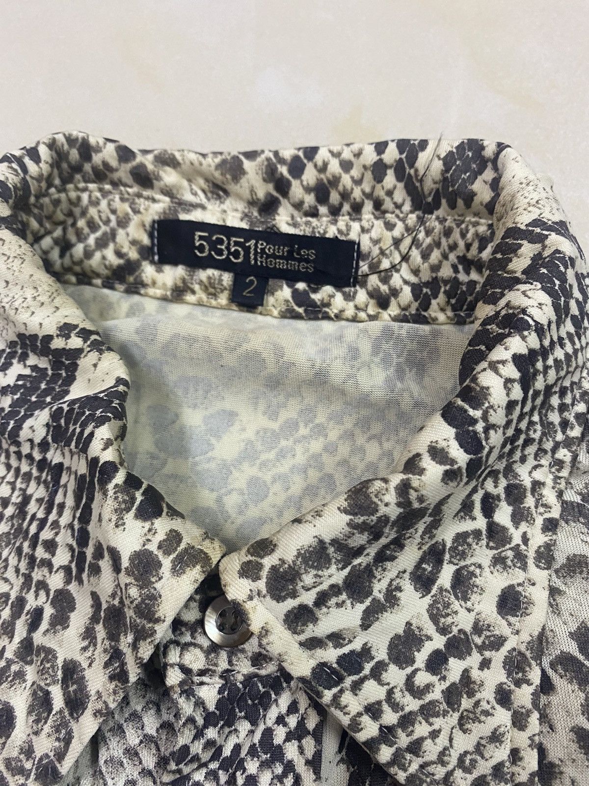 20471120 × 5351 POUR LES HOMMES × Beauty Beast Japanese Brand Snake Skin Strech Shirt Size US S / EU 44-46 / 1 - 8 Thumbnail