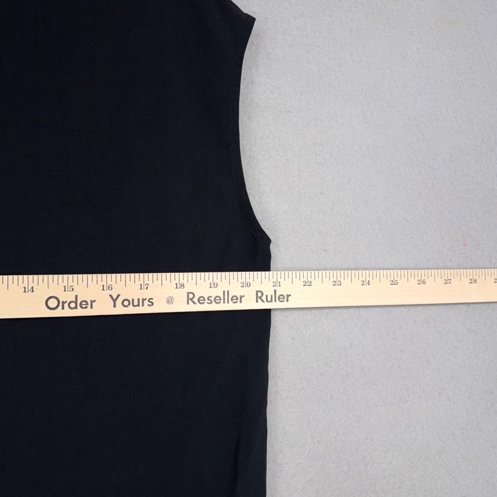 Everlane Everlane Blouse Womens 0 Black V Neck Sleeveless 100% Triacetate Shell Top Size XS / US 0-2 / IT 36-38 - 7 Thumbnail