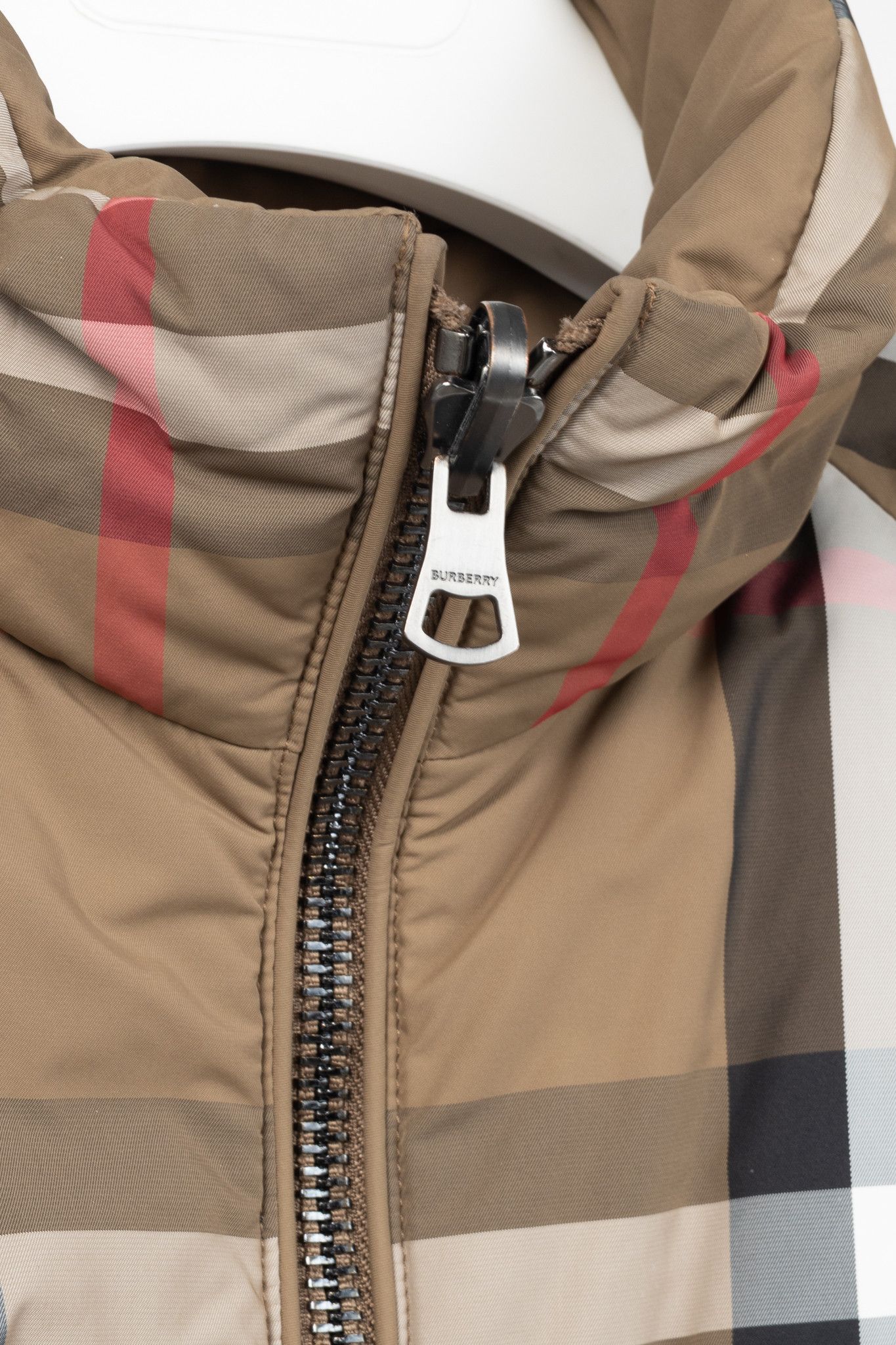 Burberry Burberry Iver Reversible Tan Check Down Puffer Jacket Size M / US 6-8 / IT 42-44 - 6 Thumbnail