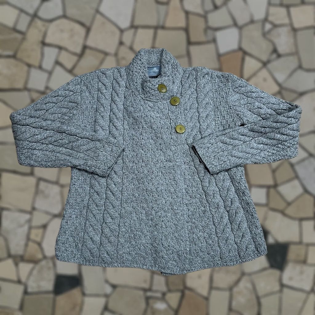 Vintage VINTAGE Aran Woolen Mills Cardigan Gray Women’s Small Size S / US 4 / IT 40 - 1 Thumbnail