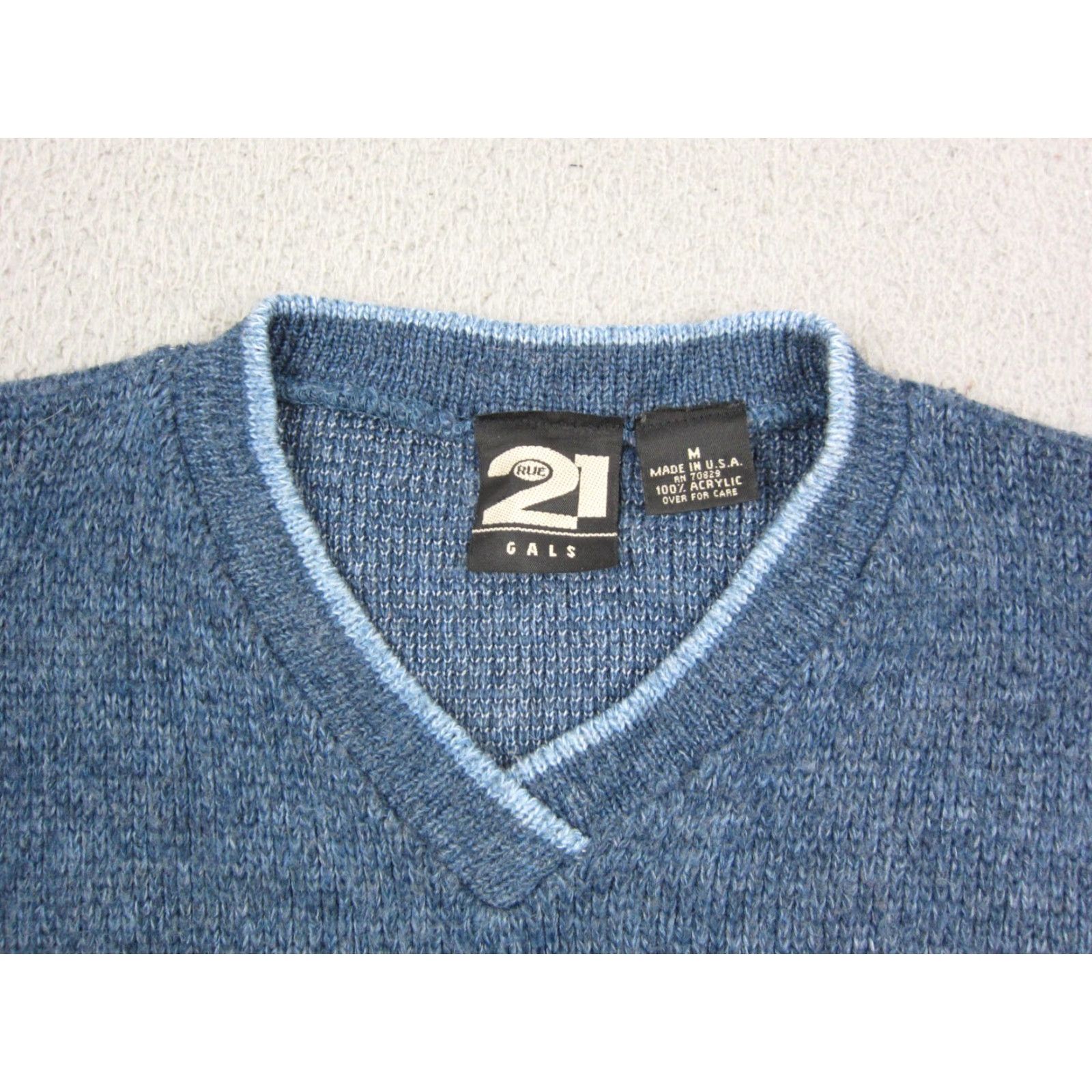 Vintage VINTAGE rue21 Sweater Womens Medium Blue V-Neck Knit Pullover 80s 90s Casual Workwear Size M / US 6-8 / IT 42-44 - 4 Thumbnail