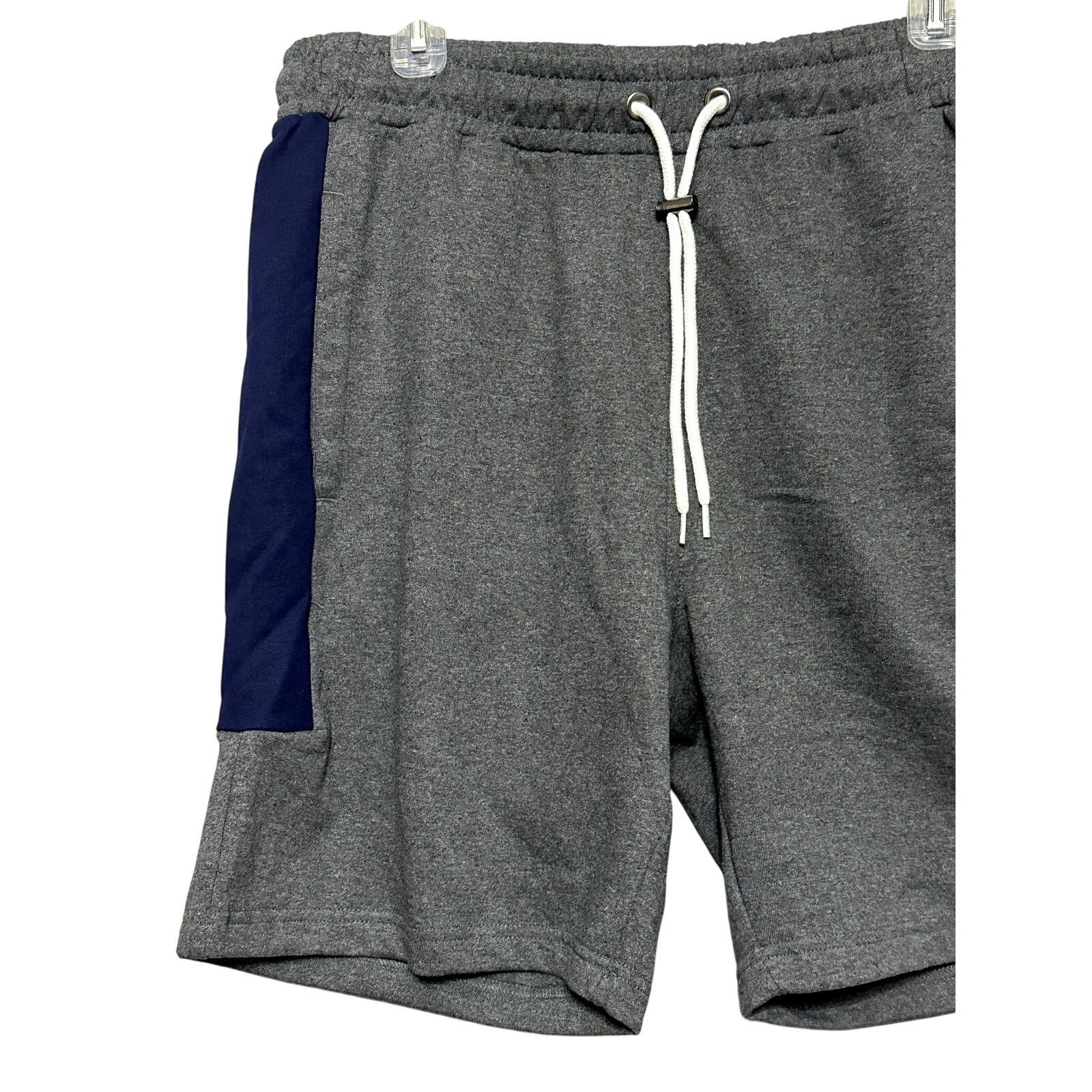 Sovereign Code Sovereign Codes Jet Shorts Fleece Drawstring Gray/Navy L NWT Size US 32 / EU 48 - 2 Thumbnail