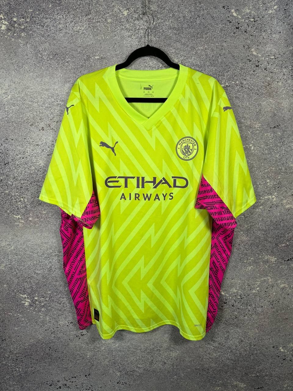 Puma × Vintage Manchester City 2023/24 GK Third Puma Soccer Jersey Size US XXL / EU 58 / 5 - 1 Thumbnail