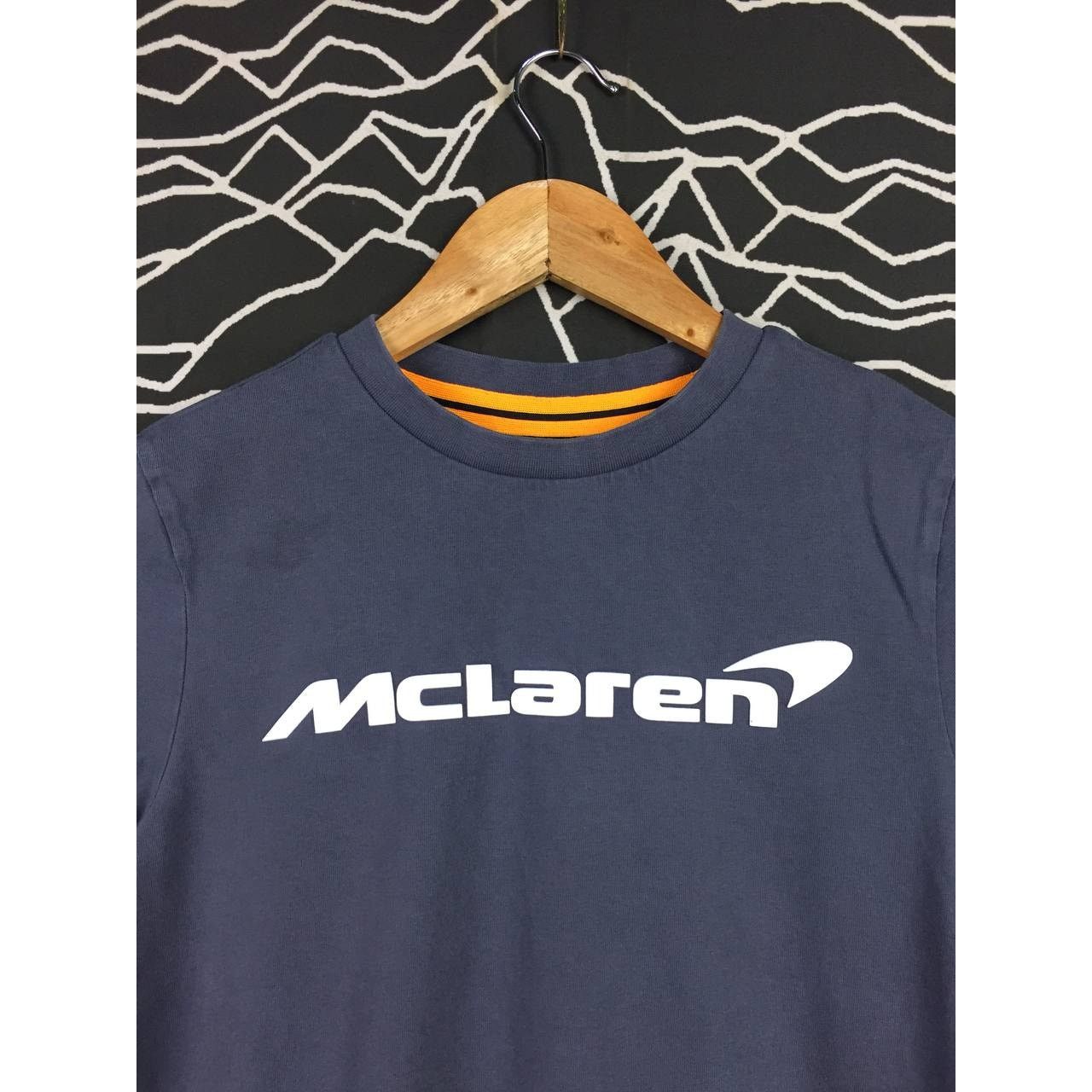 Formula 1 × Malcolm McLaren McLaren F1 Team Logo Fearlessly Forward Racing Tee Size US XS / EU 42 / 0 - 3 Thumbnail