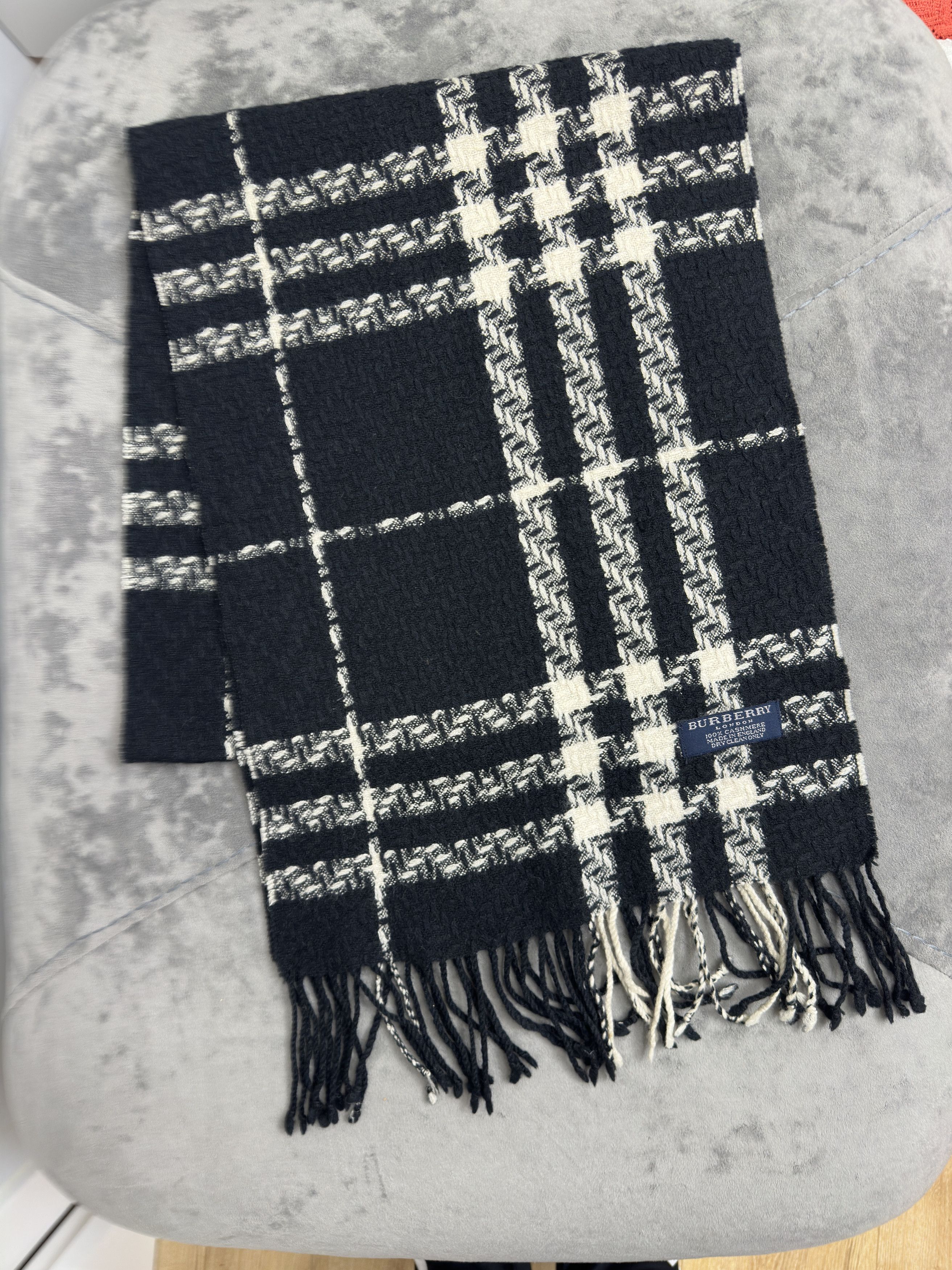 Burberry Burberry Textured Wool Check Scarf 180x33 Cm Size ONE SIZE - 3 Thumbnail
