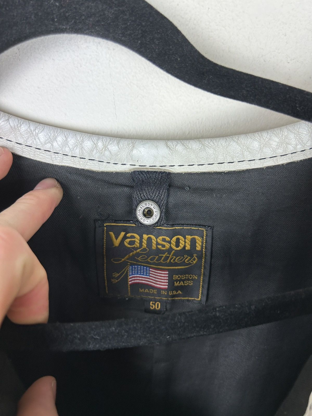 Vanson Leathers × Vintage Vintage Vanson Leather Bikers Jacket Size US L / EU 52-54 / 3 - 12 Thumbnail