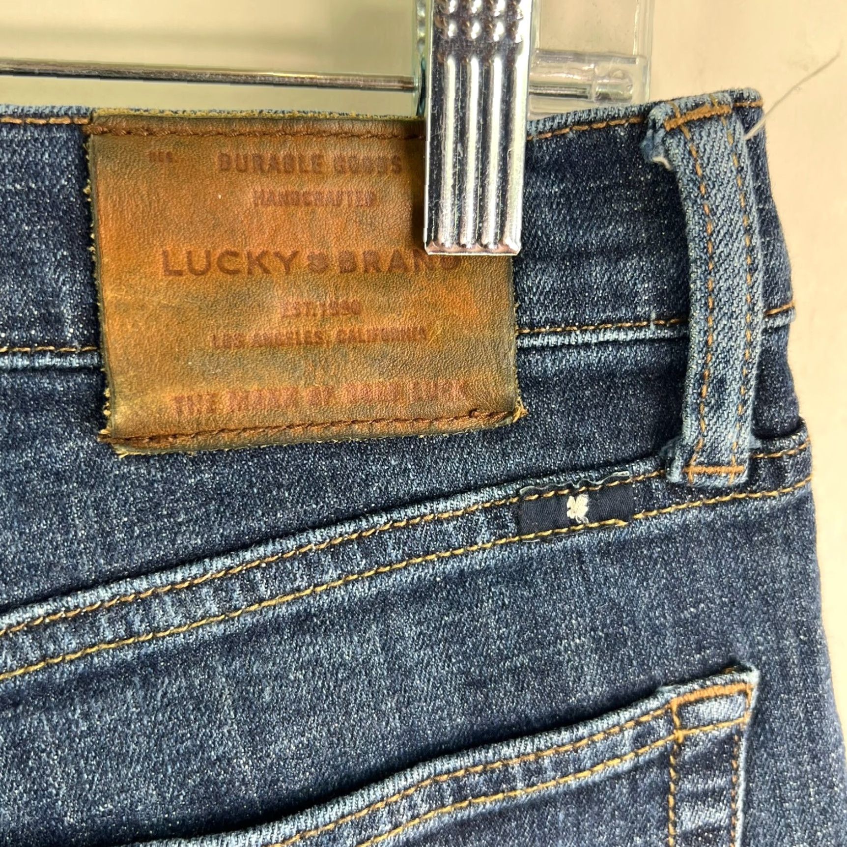 Lucky Brand Lucky Brand Denim Blue Jeans Mens Size 32 Regular 32x32 Straight 5-Pocket Zipper Logo USA Comfort Stretch Size US 32 / EU 48 - 6 Thumbnail