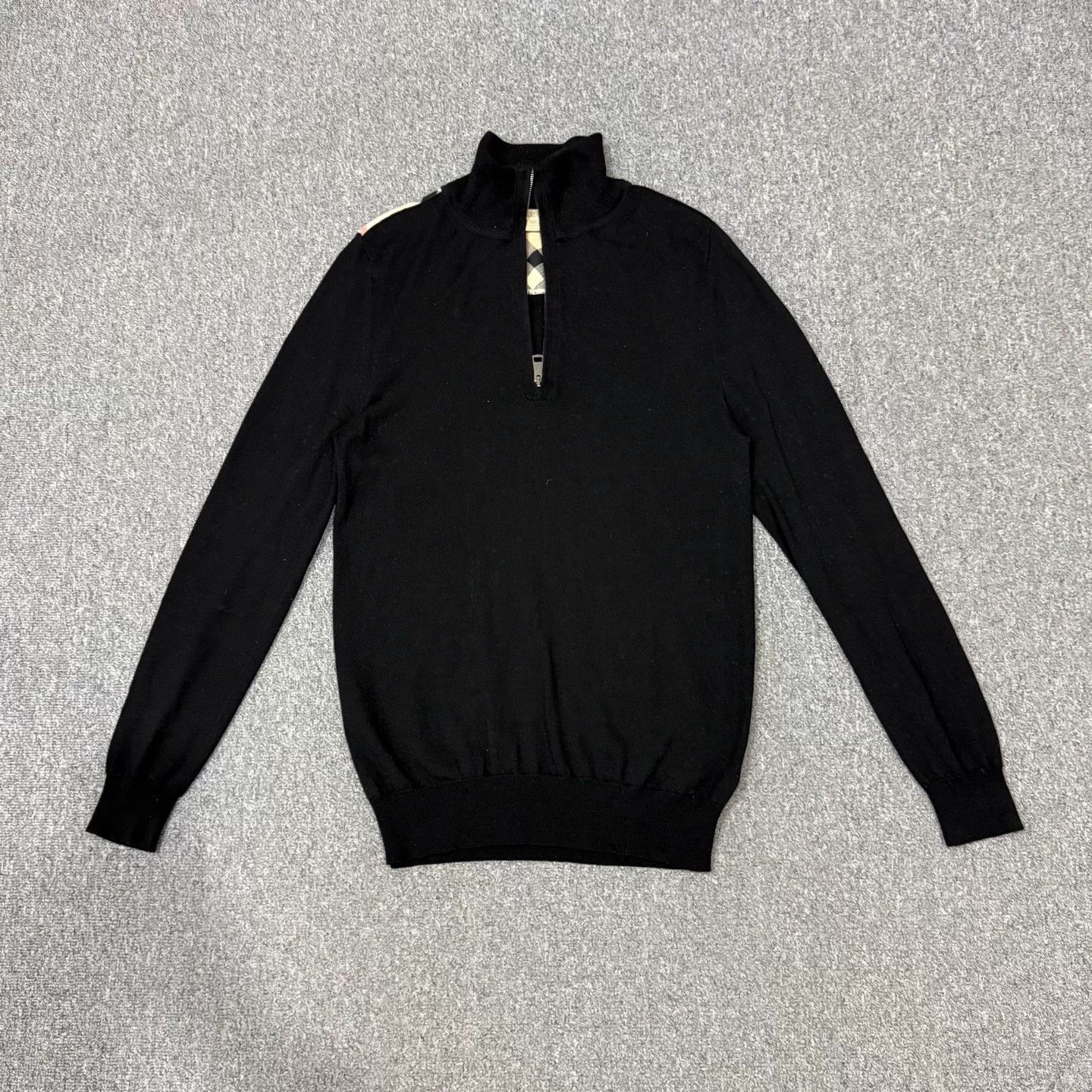 Burberry Burberry Black Half-Zip Wool-Knit Sweater M 99 New Size M / US 6-8 / IT 42-44 - 1 Thumbnail