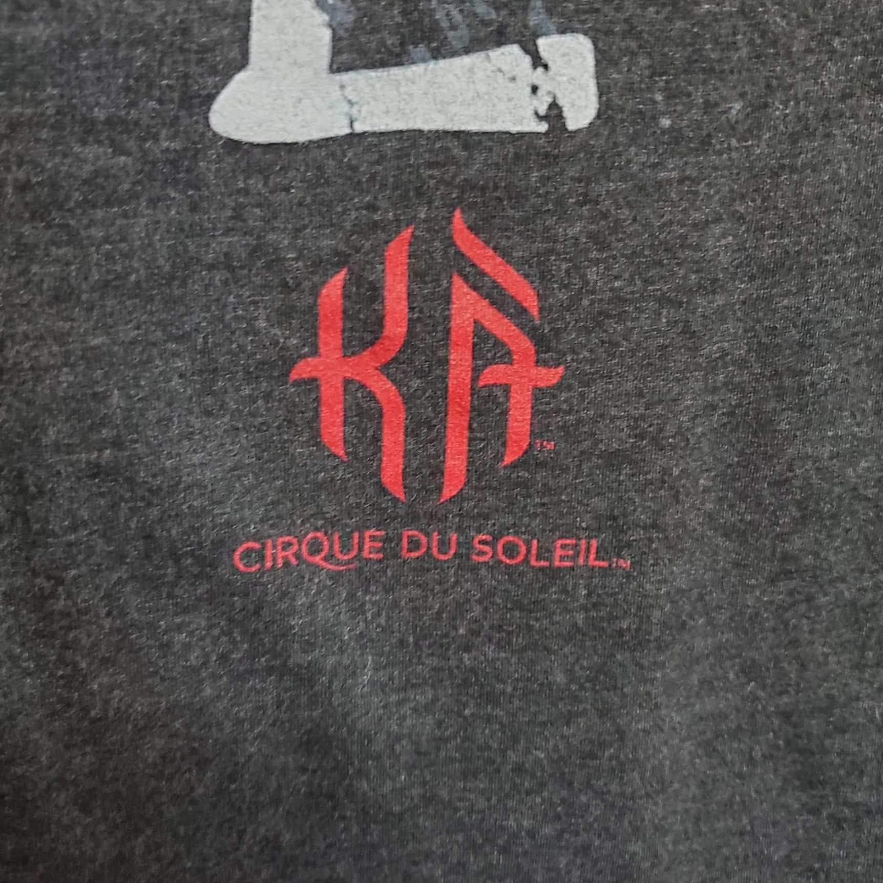 Vintage VINTAGE Cirque du Soleil KA Shirt Women 2XL Dark Gray Hooded Long Sleeve Lightweight Tee Casual Size XXL / US 16-18 / IT 52-54 - 4 Thumbnail