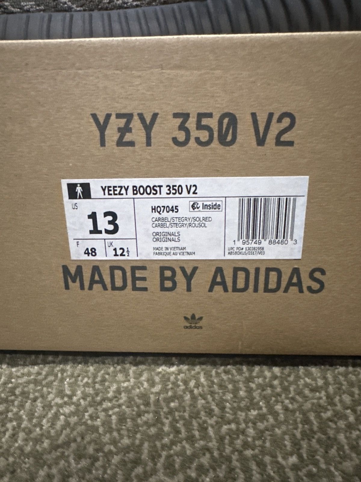 Yeezy Yeezy 350 Carbon Beluga Size US 13 / EU 46 - 9 Thumbnail