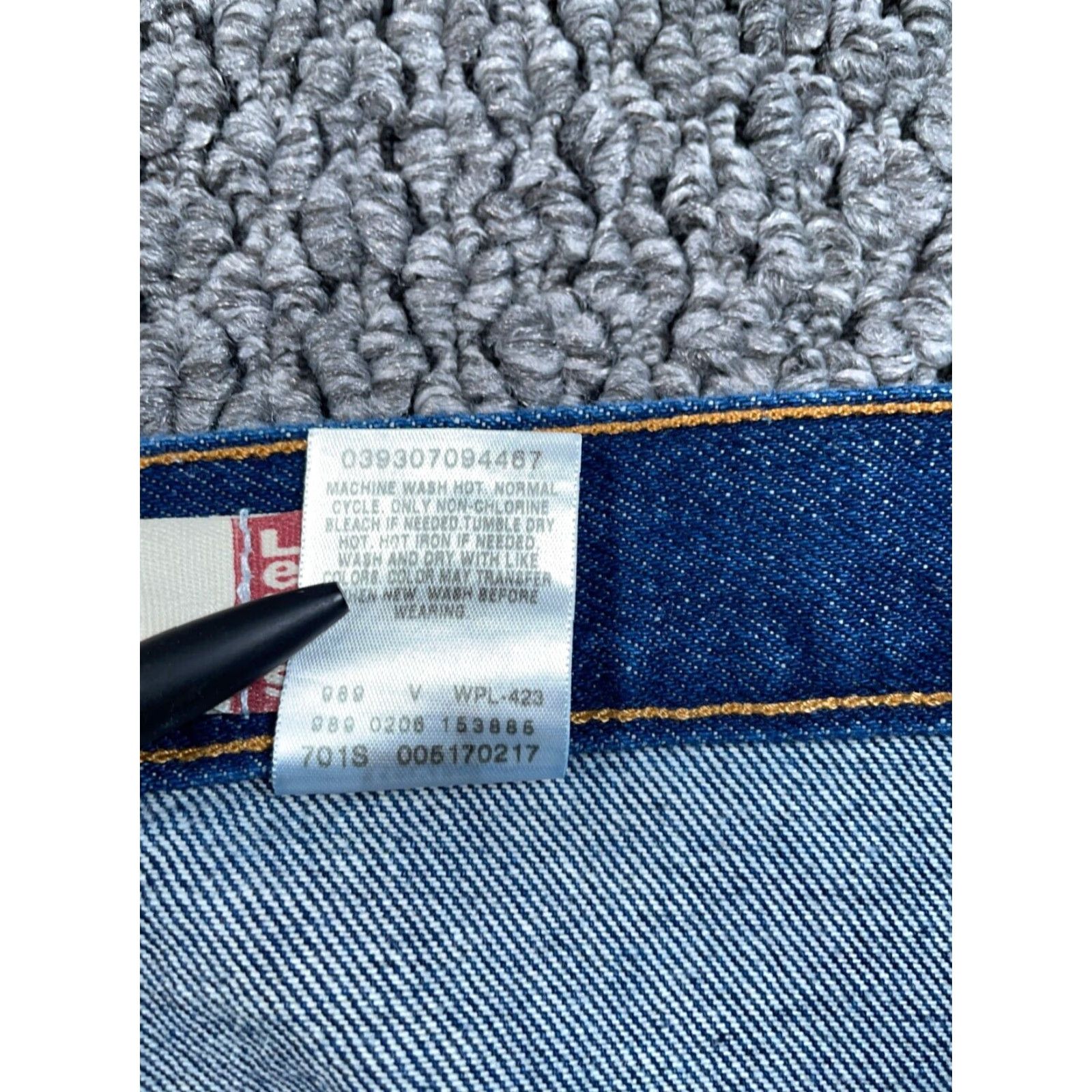 Levi's VINTAGE Levi's Jeans Bootcut Men 36 x 29 Blue Denim 517 Distressed? No Distress Grunge Retro Classic 90s-2000s Mens Jeans Size US 36 / EU 52 - 4 Thumbnail