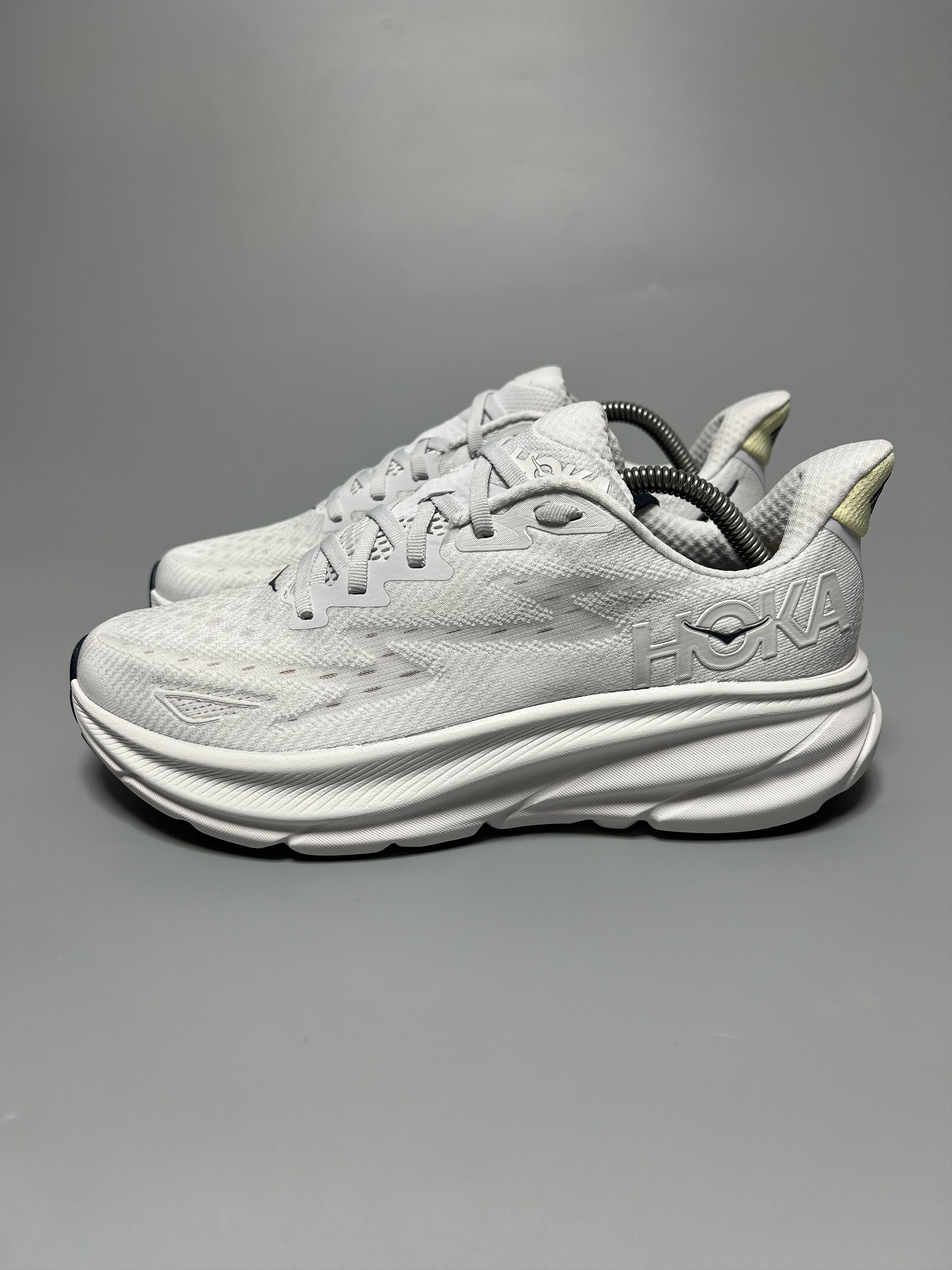 Hoka 9B Hoka One One Clifton 9 Running Shoes Walking Gym Size US 9 / IT 39 - 2 Thumbnail