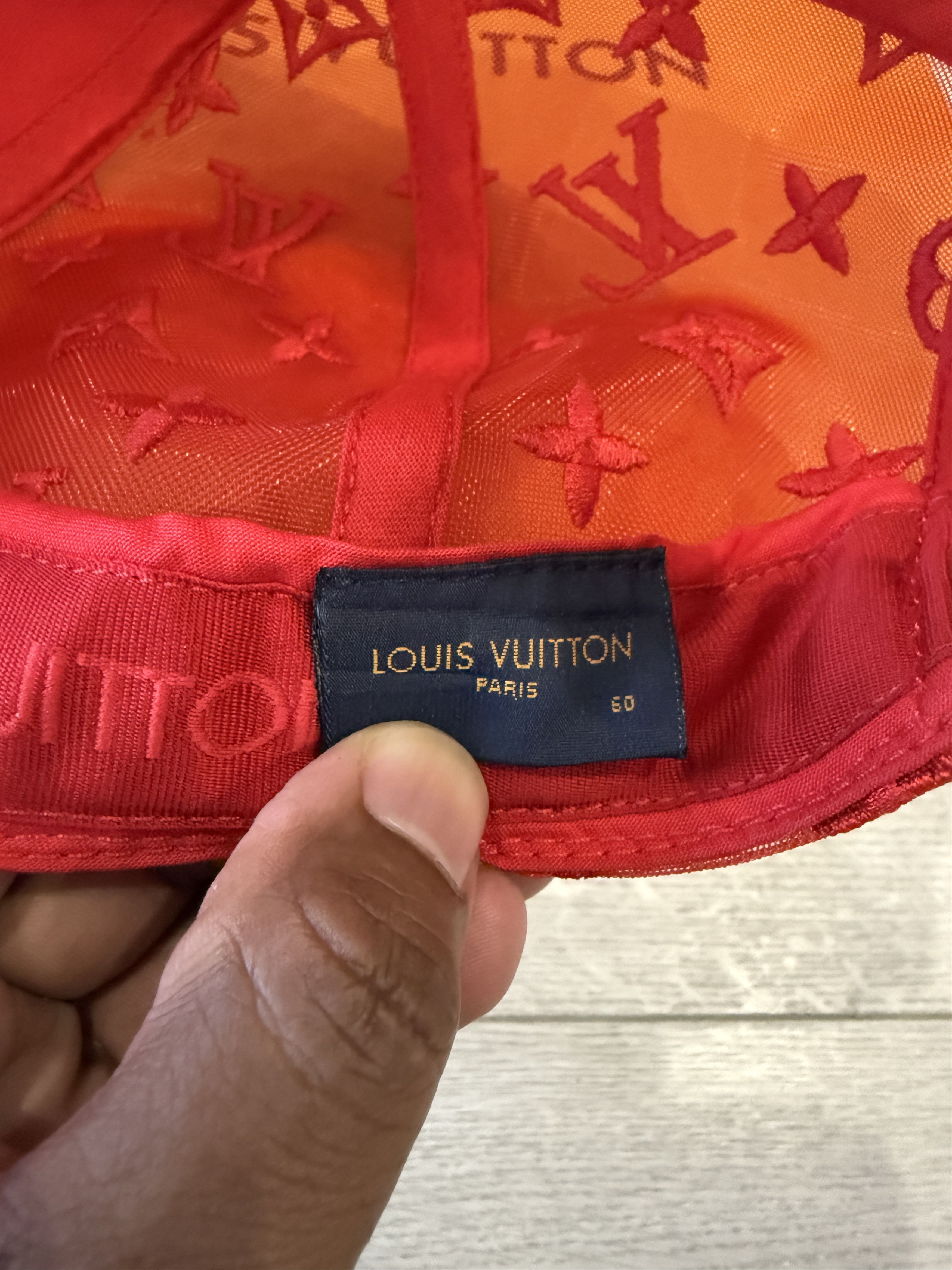 Louis Vuitton Louis Vuitton LV Embroidered Mesh Cap 60 Soho Exclusive Size ONE SIZE - 5 Thumbnail