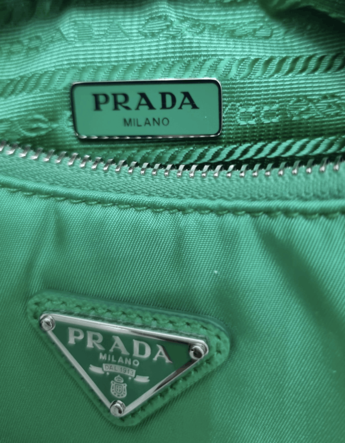 Prada Prada Re-Edition 2005 Tessuto Re-Nylon Shoulder Bag Size ONE SIZE - 7 Thumbnail