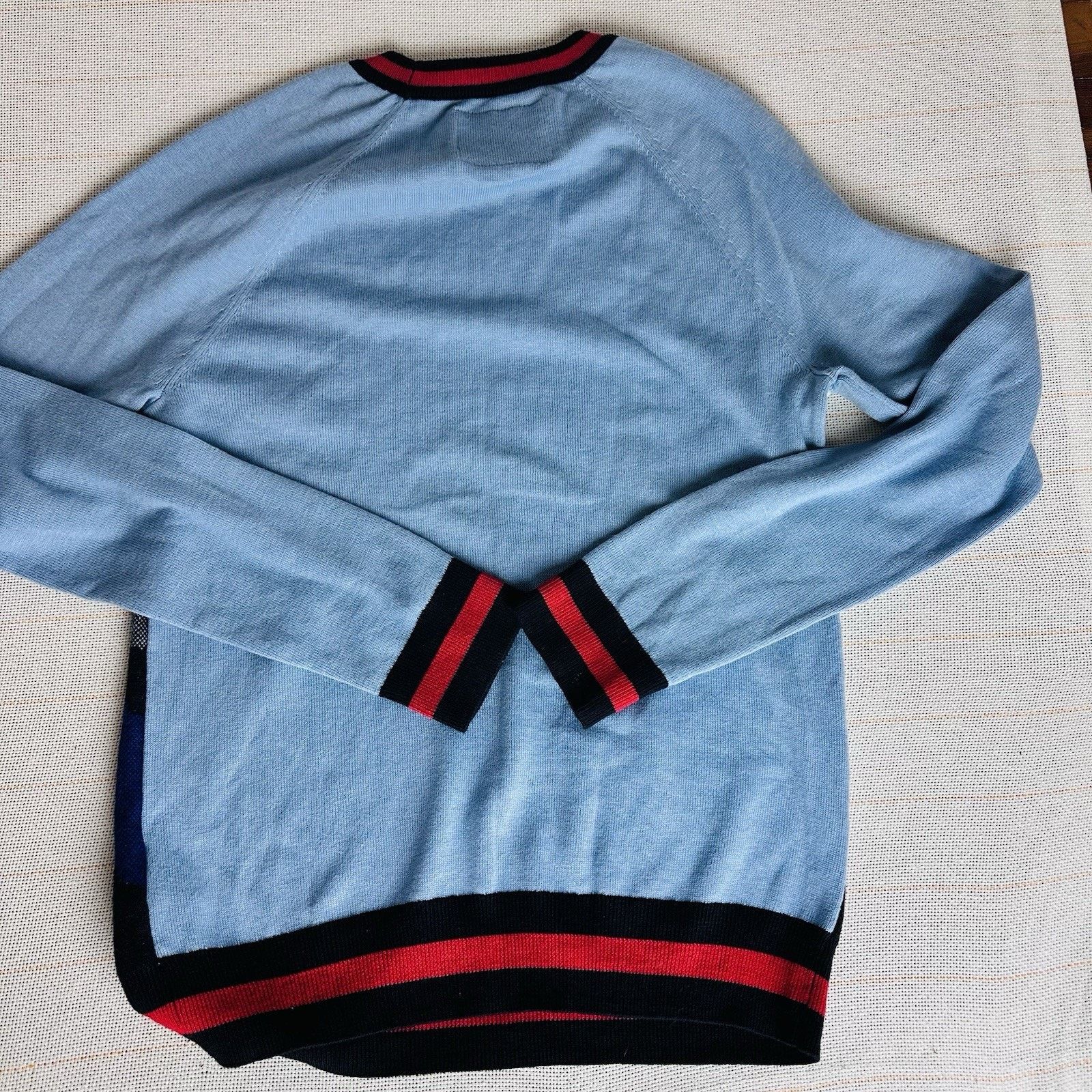 Abercrombie & Fitch Rare Abercrombie & Fitch Embellished Mountain Crew Sweater Size S / US 4 / IT 40 - 8 Thumbnail