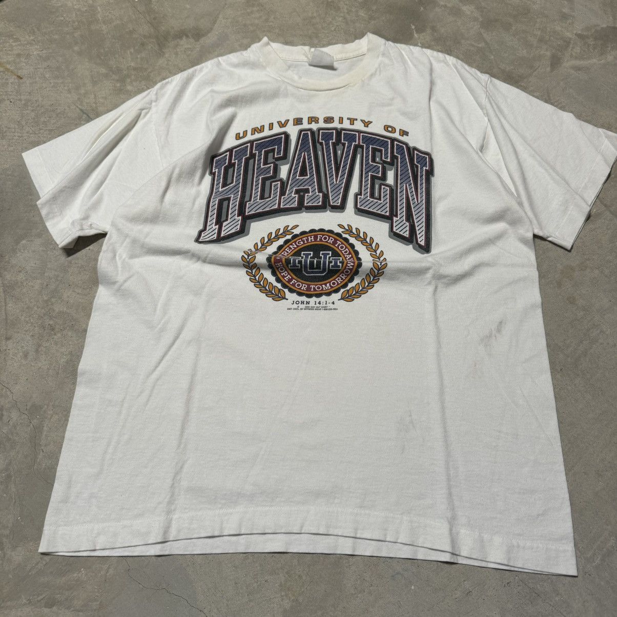 Vintage 90s University of Heaven Faded Tee Xl
